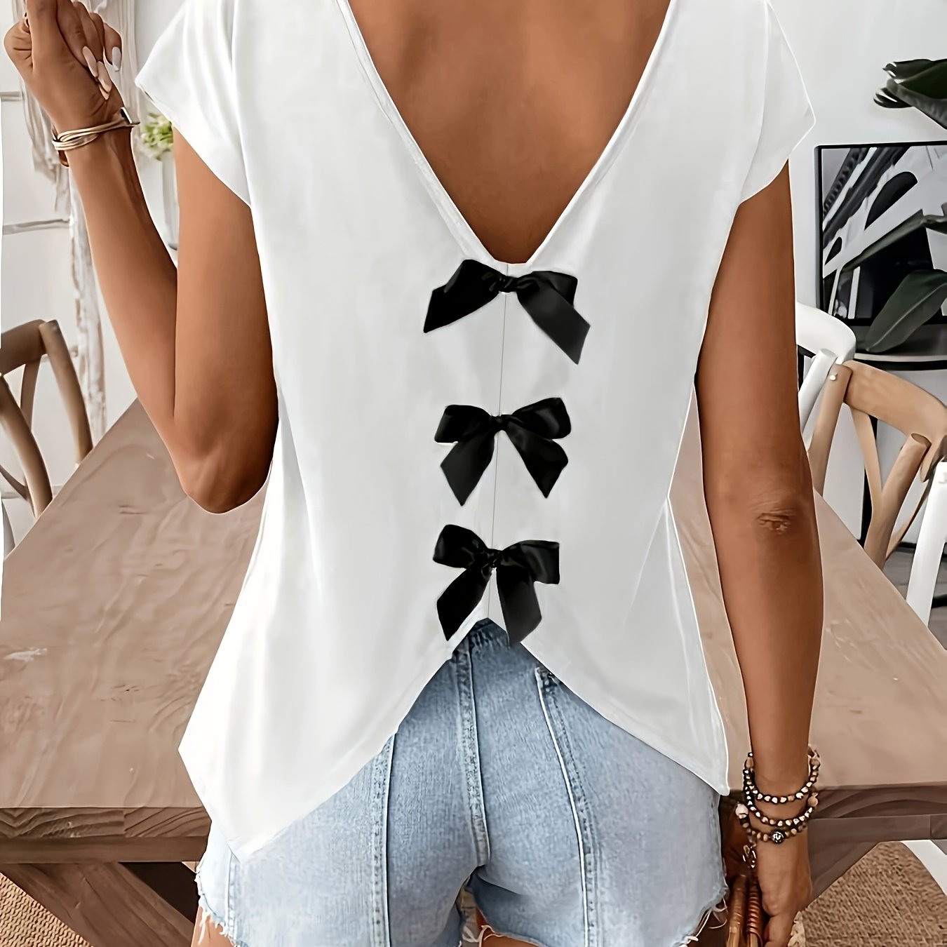 E-shop Damen Kurzarm T-Shirt mit V-Ausschnitt und Schleifendetails, für Sommerausflüge und Freizeitkleidung, Alltagsoberteil | Schleifendetails |