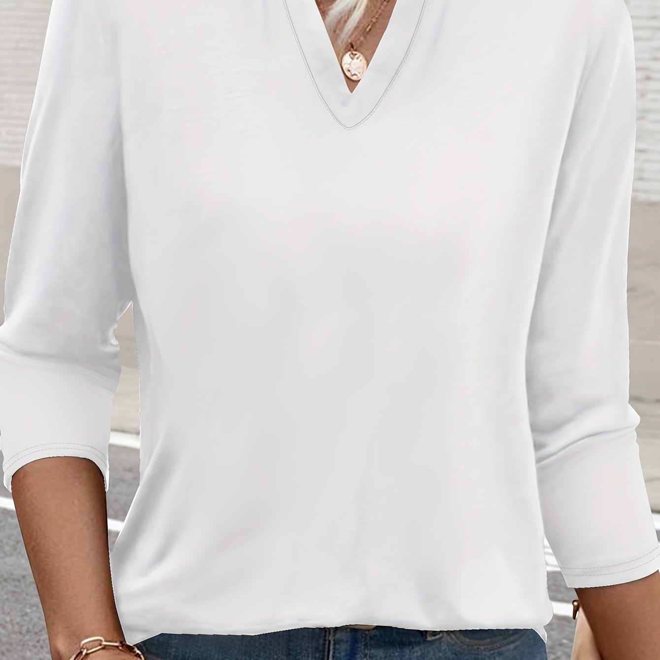 TEMU Women's Casual V-neck Three-quarter Sleeve T-shirt - Lightweight Polyester, Machine Washable, Medium Stretch, Solid Color Top For , Casual