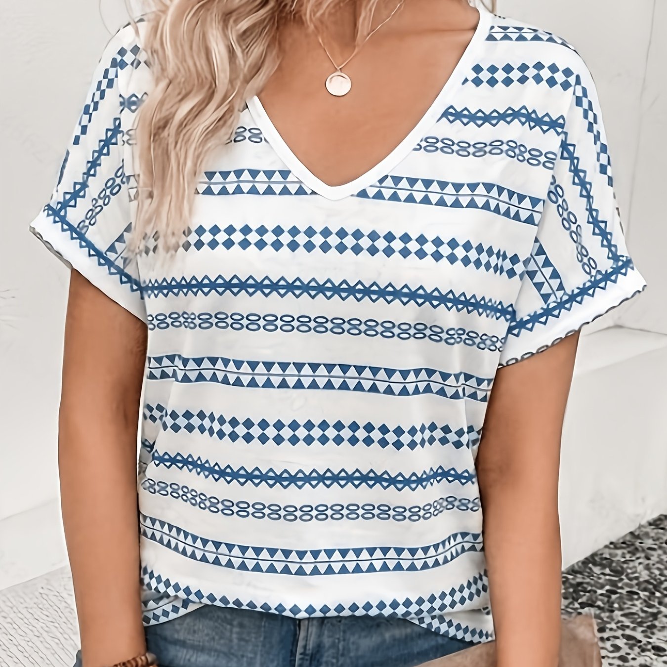 TEMU Spring And Summer Women's New Gold-plated Material V-neck Short Sleeved Travel, Work And Leisure Versatile T-shirt