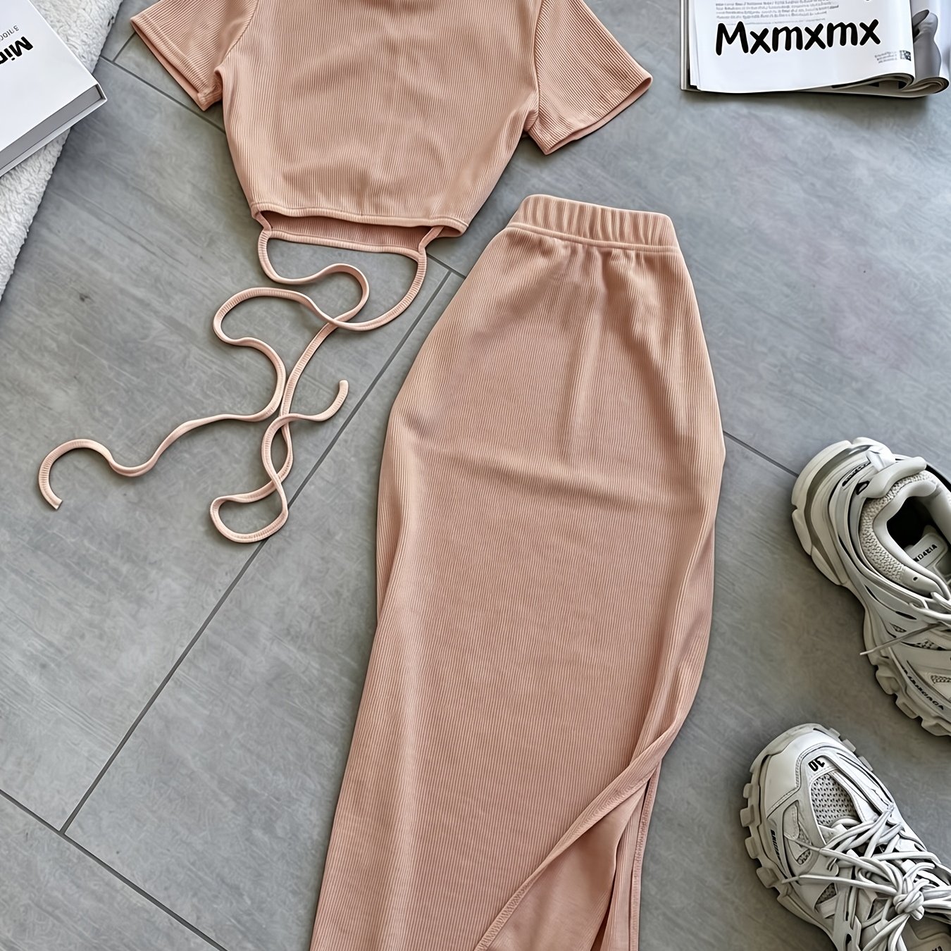 TEMU Women's Spring/summer Ribbed Crew Neck Short-sleeve Tie-waist Cropped Top   High-waisted Slit Skirt Two-piece Set - Solid Color, Easy, Slim Fit,