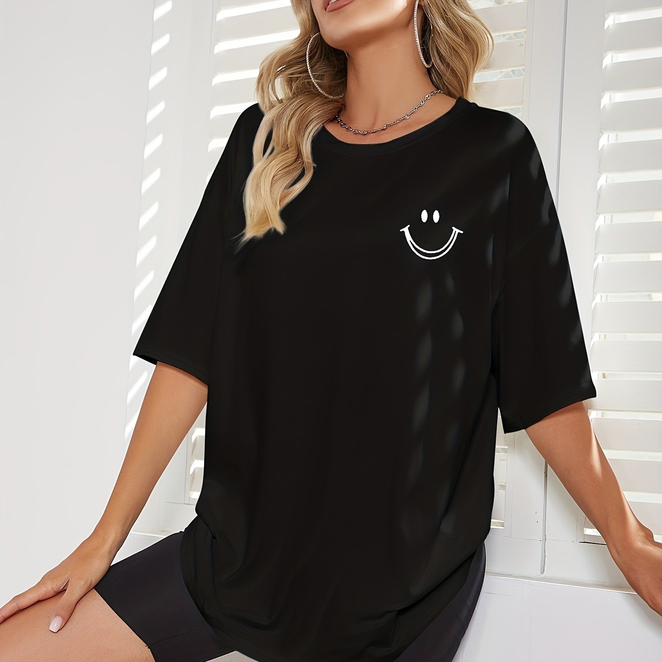 Women' Blue Face Graphic Print T-shirt - High Elasticity Loose Fit Drop Shoulder Short Sleeve Round Neck Casual Summer Top, Ladies T Shirts, Comfortable Tee, Stretchy Fabric