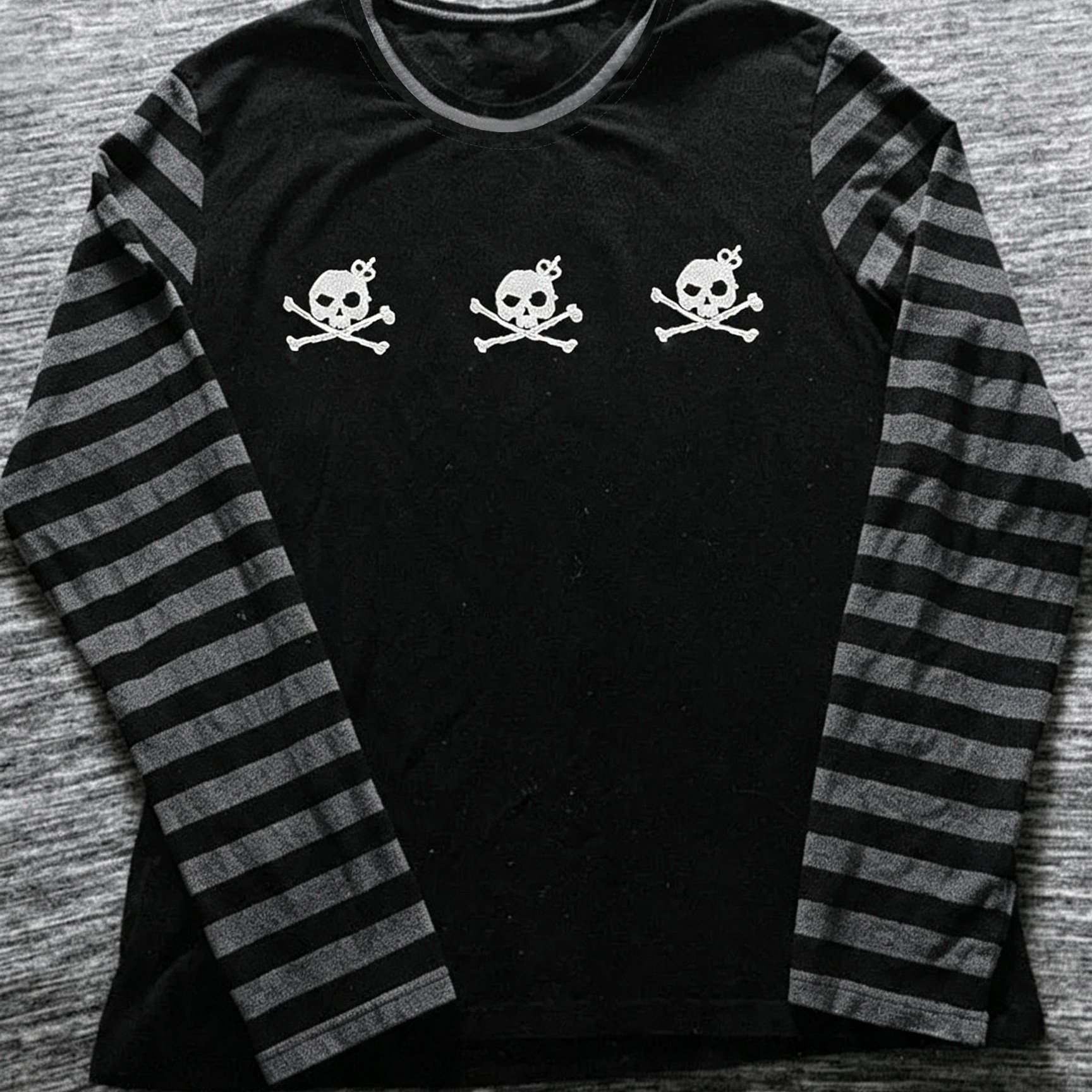 TEMU Vintage Dark Style Striped 2-in-1 Look Long Sleeve T-shirt, Fun Skull Print Base Layer, Streetwear Niche Versatile Inner Top