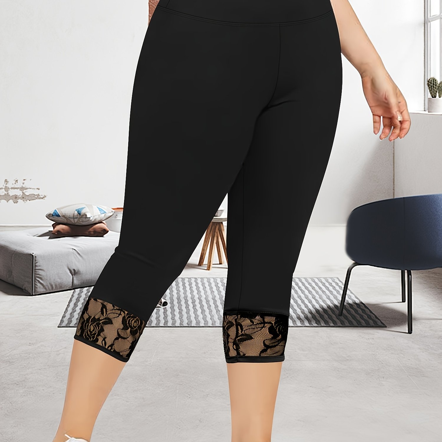E-shop Plus Size, Plus-Size High-Waist Po-Hebende Uni-Farben Capri-Leggings, Schwarze Spitzenbesatz Capri-Hosen, Essentiell für Laufen Freizeit – Neu
