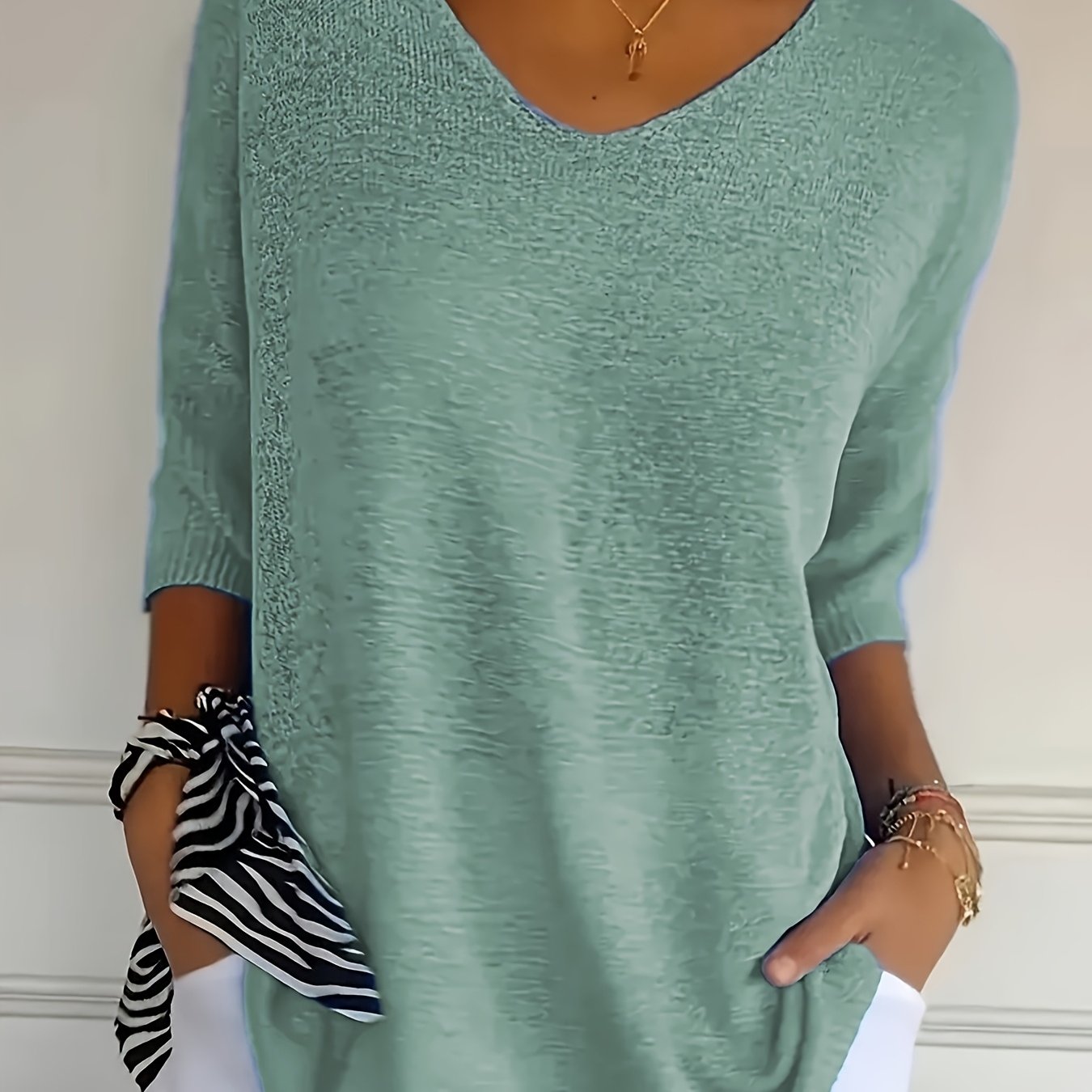 Plus Size Casual Elegant V-neck Longline Sweater - Machine Washable Solid Color Pullover For Women, Versatile Fashion, Design, Fabric