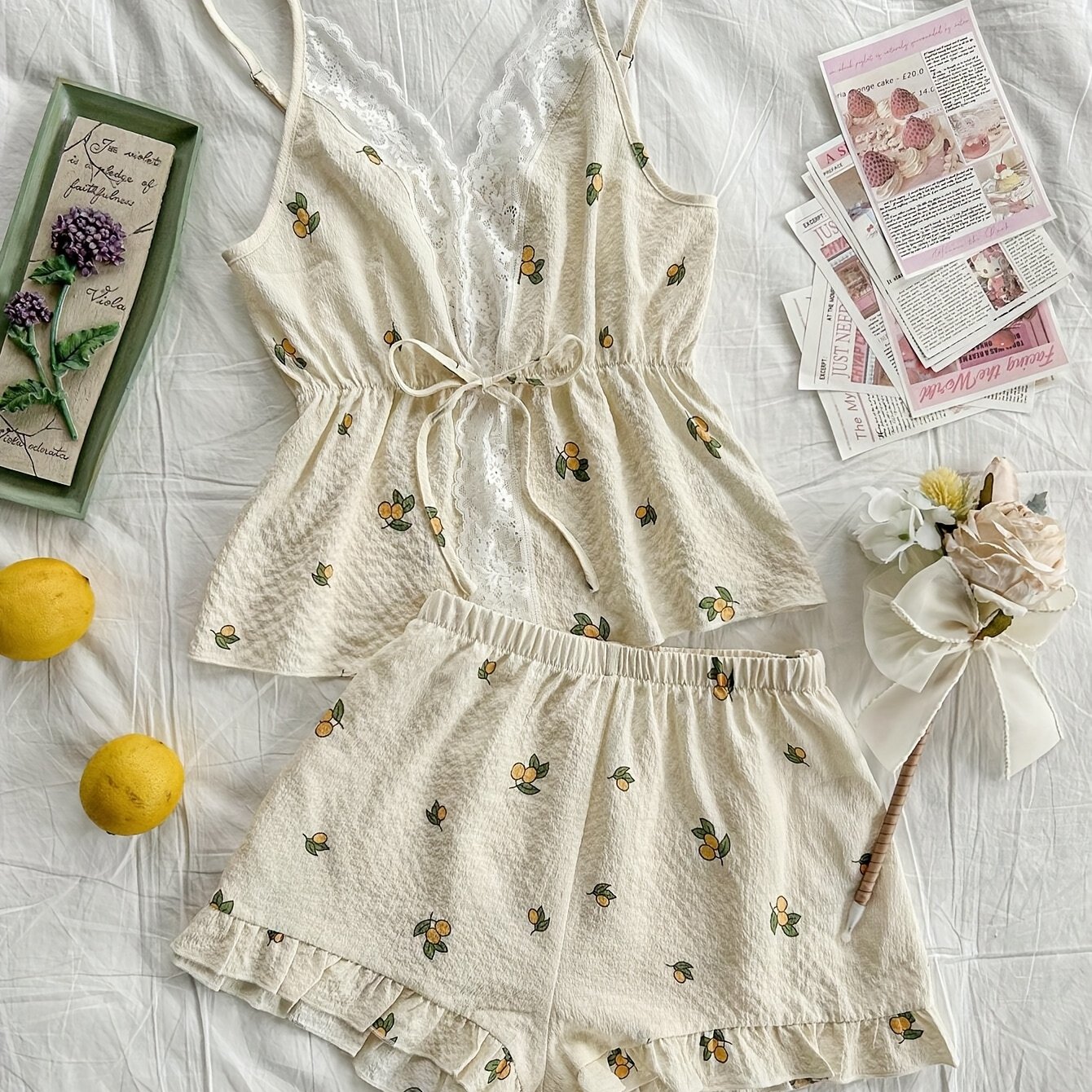 E-shop Damenmode Spitzen Camisole Shorts Pyjama Set, Spitzen Patchwork Blumenmuster Camisole Weste und Shorts Pyjama Set, Sommer