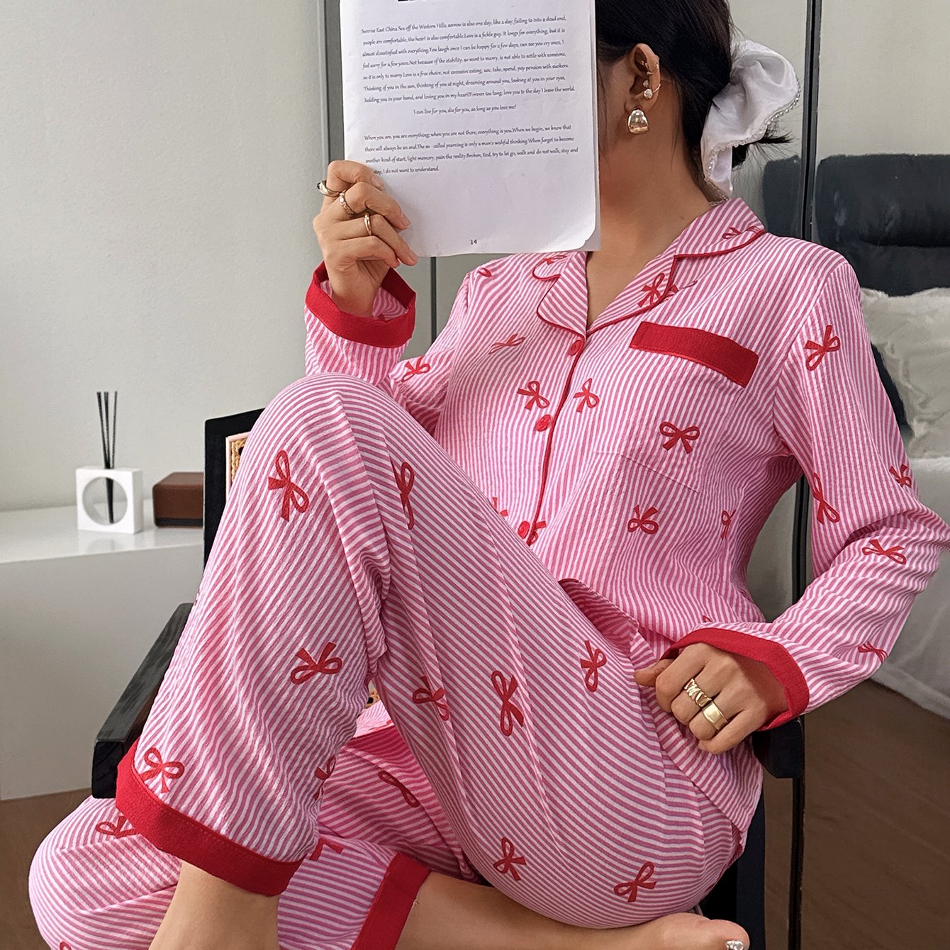 E-shop Damen Color-Block Rosa Weiß Gestreifte Schleifenhose Pyjama-Set, Damen Knopfleiste Pyjama, Damen Gestreifte Pyjama, Damen Loungewear Pyjama-Set