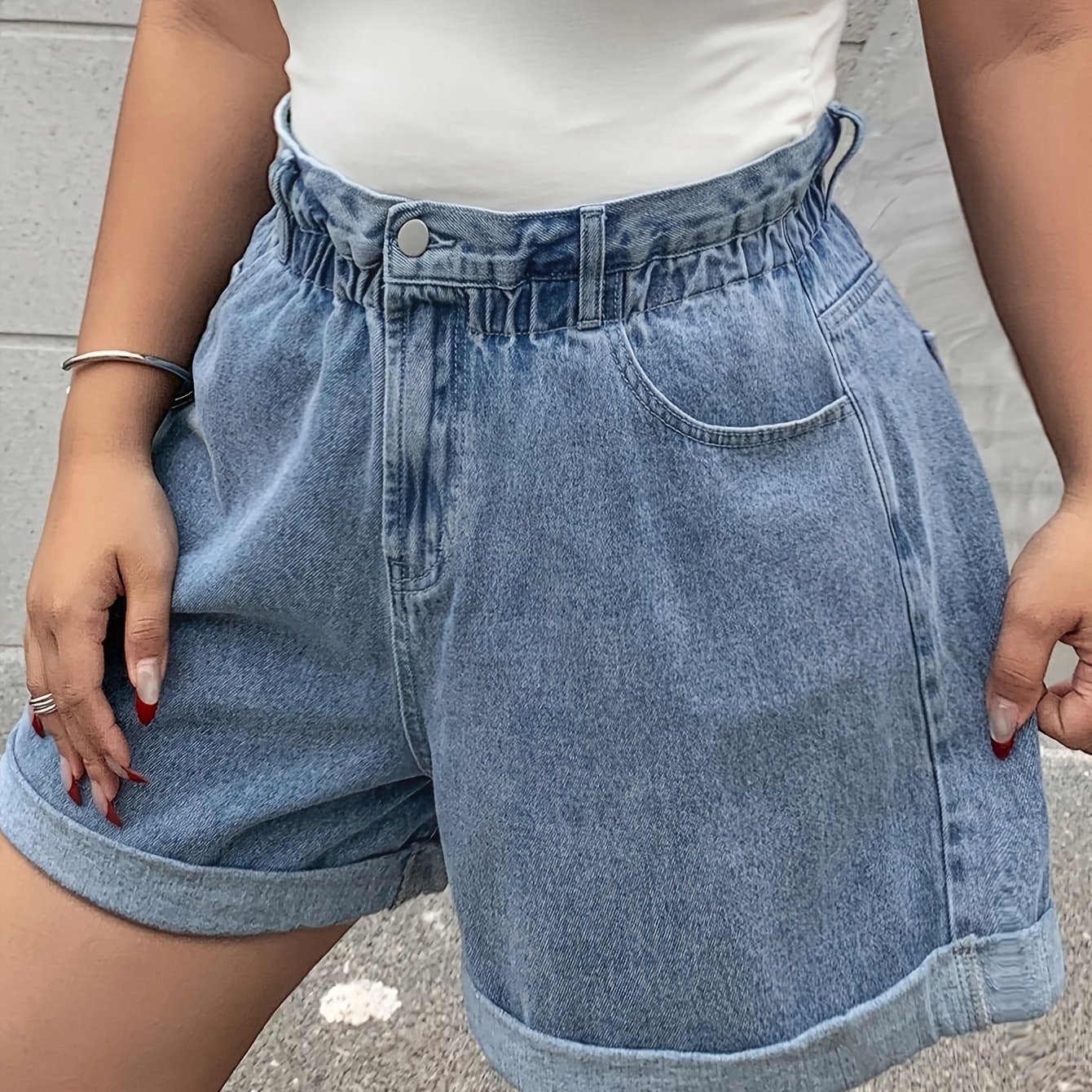 2026ss Light Blue Elastic Waist Denim Shorts, Loose Wide-, Rolled Hem, Stretchy Waistband, Versatile , Comfortable For Summer