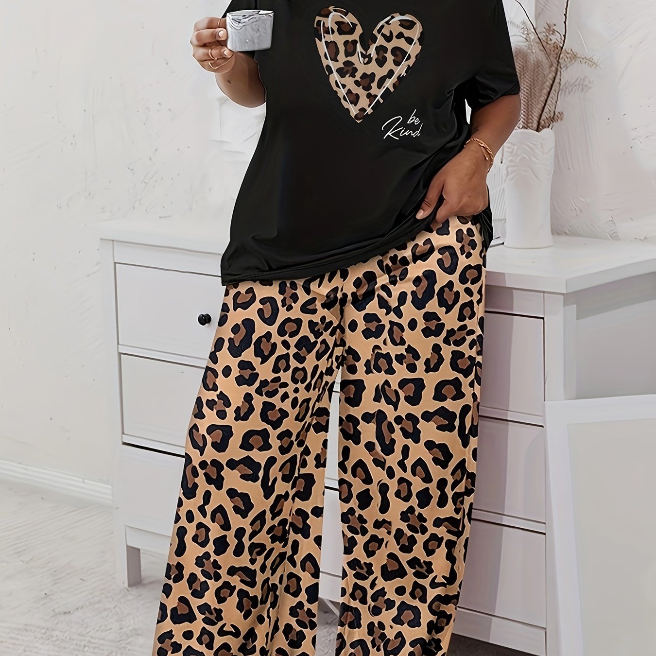 TEMU Short-sleeved Shirts Only, Casual Women's T-shirts, Printed T-shirts