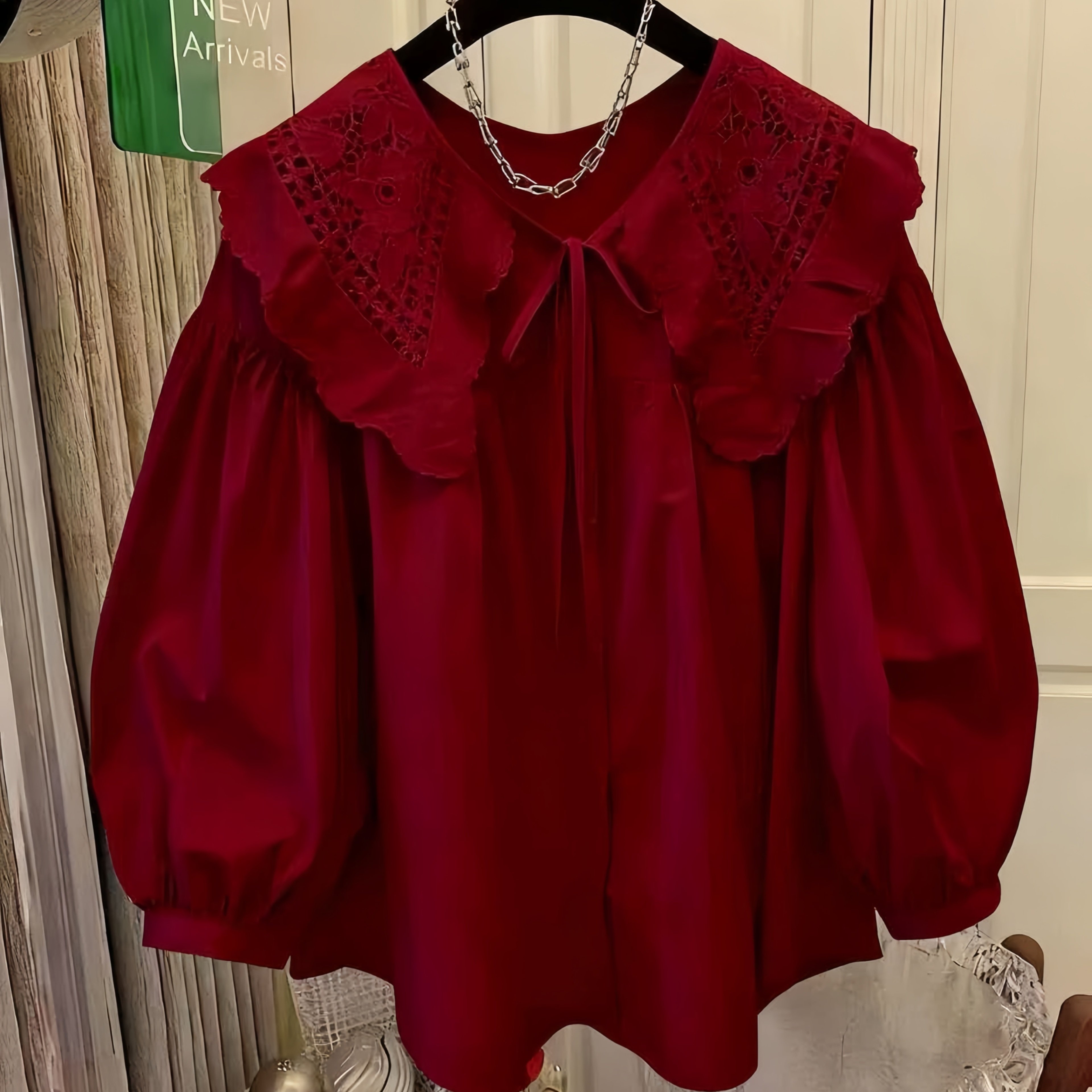 TEMU Plus Size, Women's Plus Size New Arrival Spring/autumn Stunning Sweetheart Neckline Sweet Lantern Sleeve Lace Embroidered Cut-out Blouse Fashion