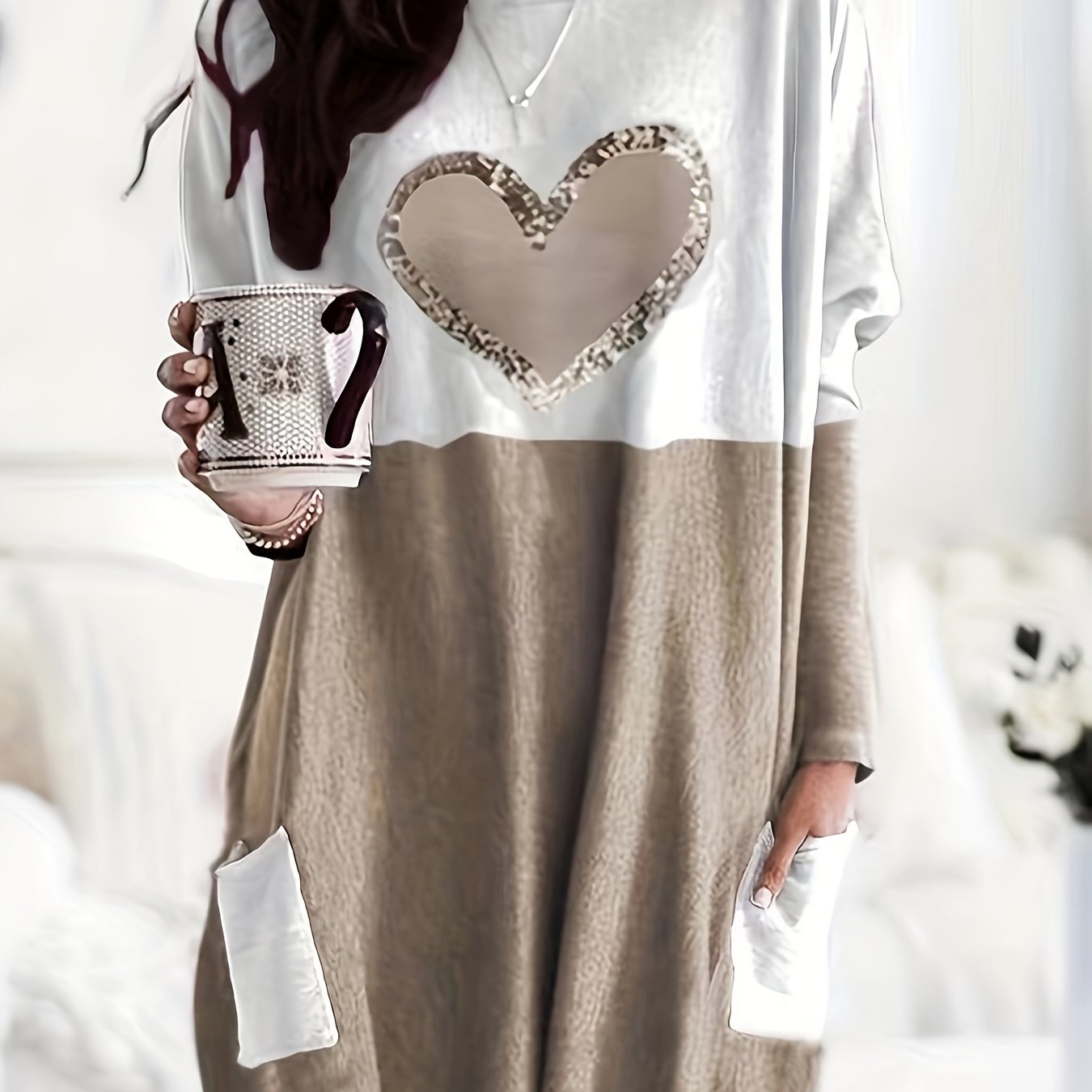 Image of Plus Size, Women's European And Autumn/winter Heart Print Crew Neck Loose Block Long Sleeve T-shirt
