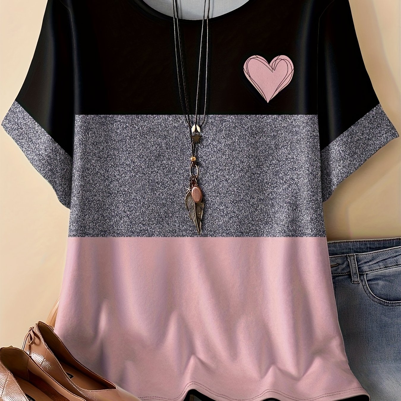 E-shop Plus Size, Damen Bohemian Kurzarm T-Shirt - Ganzkörper-Herzprint Rundhalsbluse, Casual & Elegant Kurz, Maschinenwaschbar - Ideal für