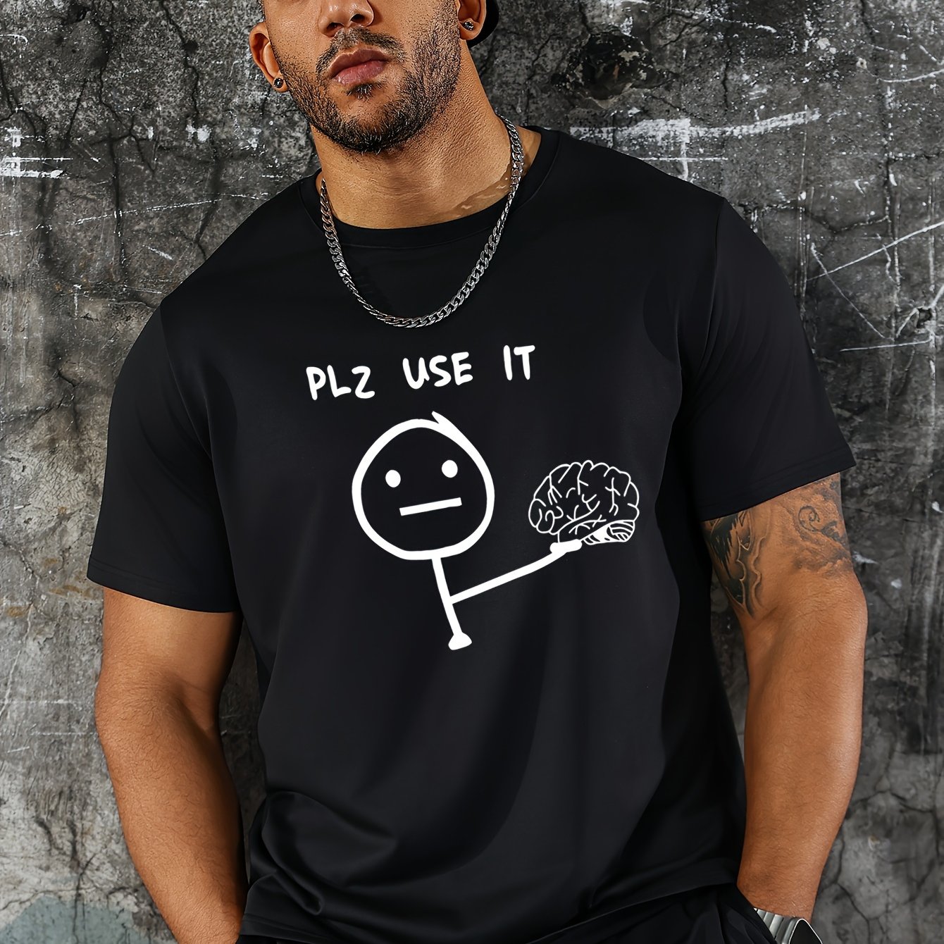 Image of Men' Art Figure With Letter Print T-shirt