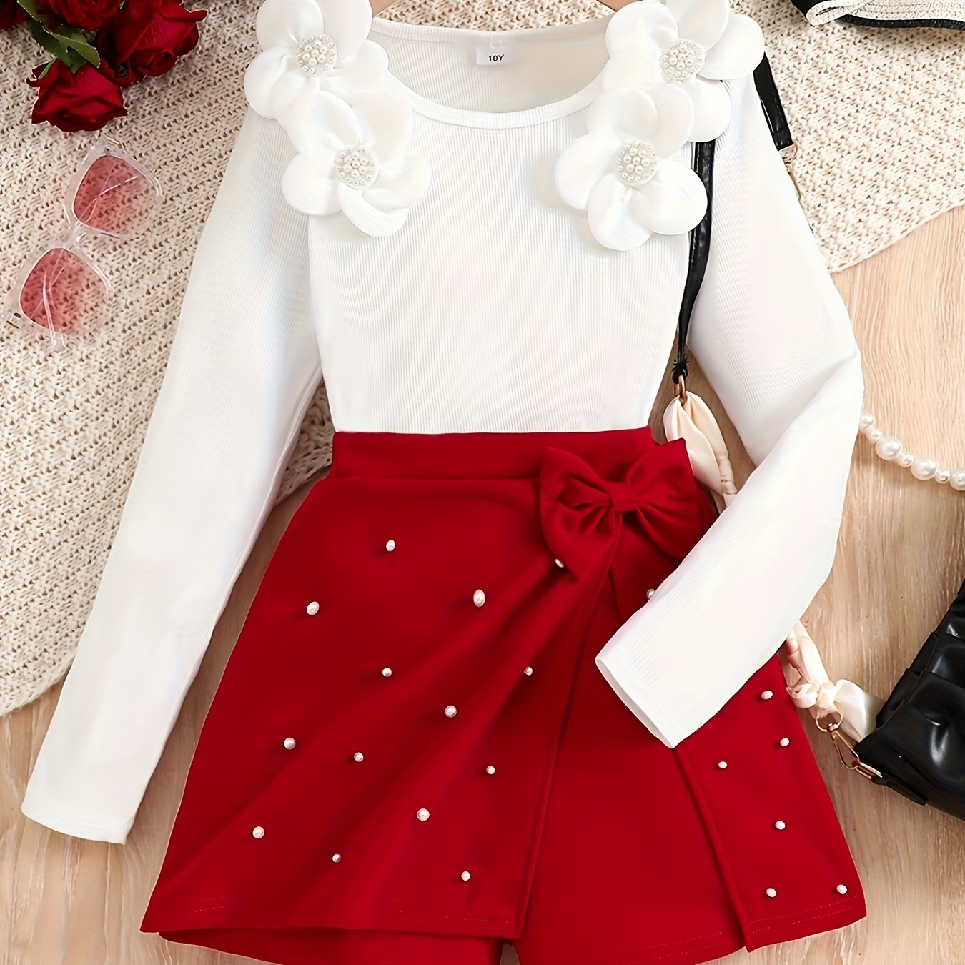 Image of Girls' Shorts Skirt Set, Pearl 3d Floral Knit Long Sleeve Top And Beaded Elastic Waist Bow Shorts 2pcs Outfit, Suitable For Parties, Casual Wear, Girls' Gift, For Outdoor