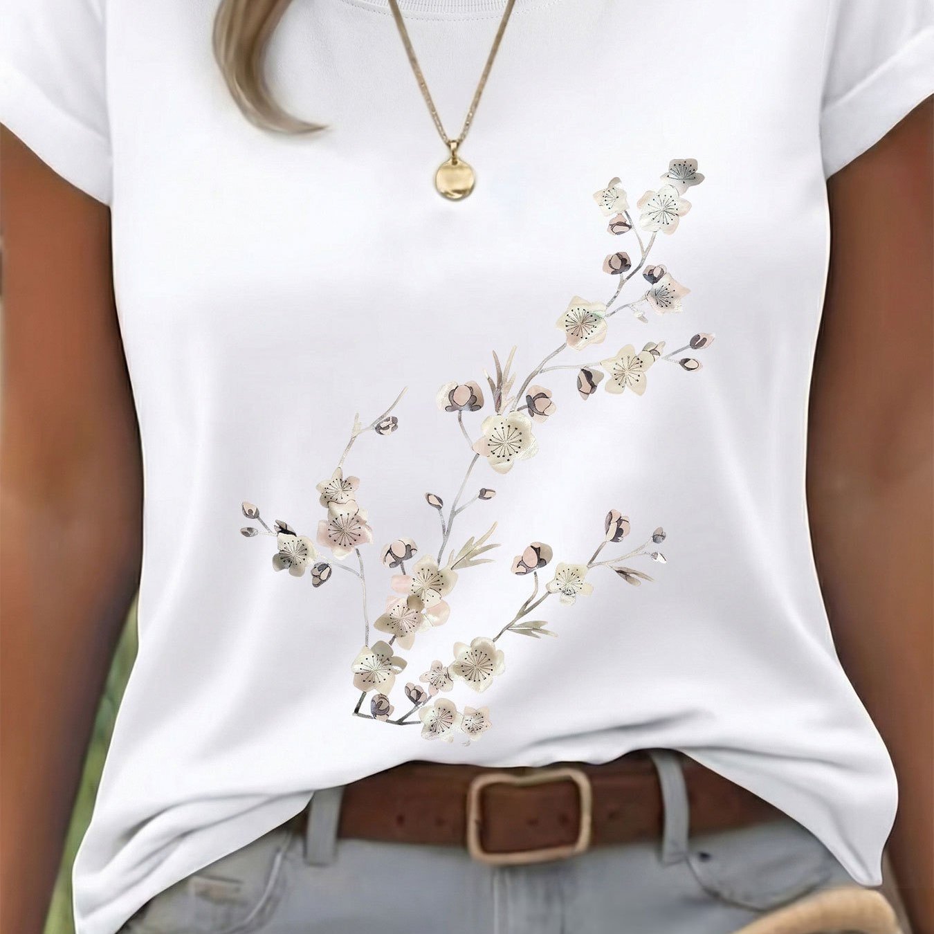 Image of Plus Size - Spring And Summer Women's Tops With Easy Style Featuring Plum Branch And Bud Prints, Made Of Pure, Perfect For Casual Daily Wear, Short-sleeved, Round Neck Women's T-shirt