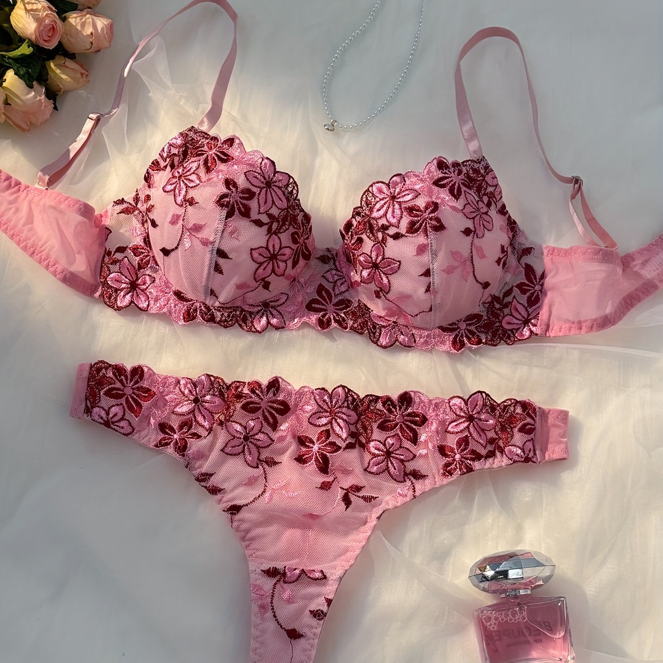 E-shop Herbst-Winter Rosa Blumenstickerei Dessous-Set, Warmtonierte Futter Bequemer BH Mesh-Tanga, Hochwertiger Neuer Push-up BH Slip