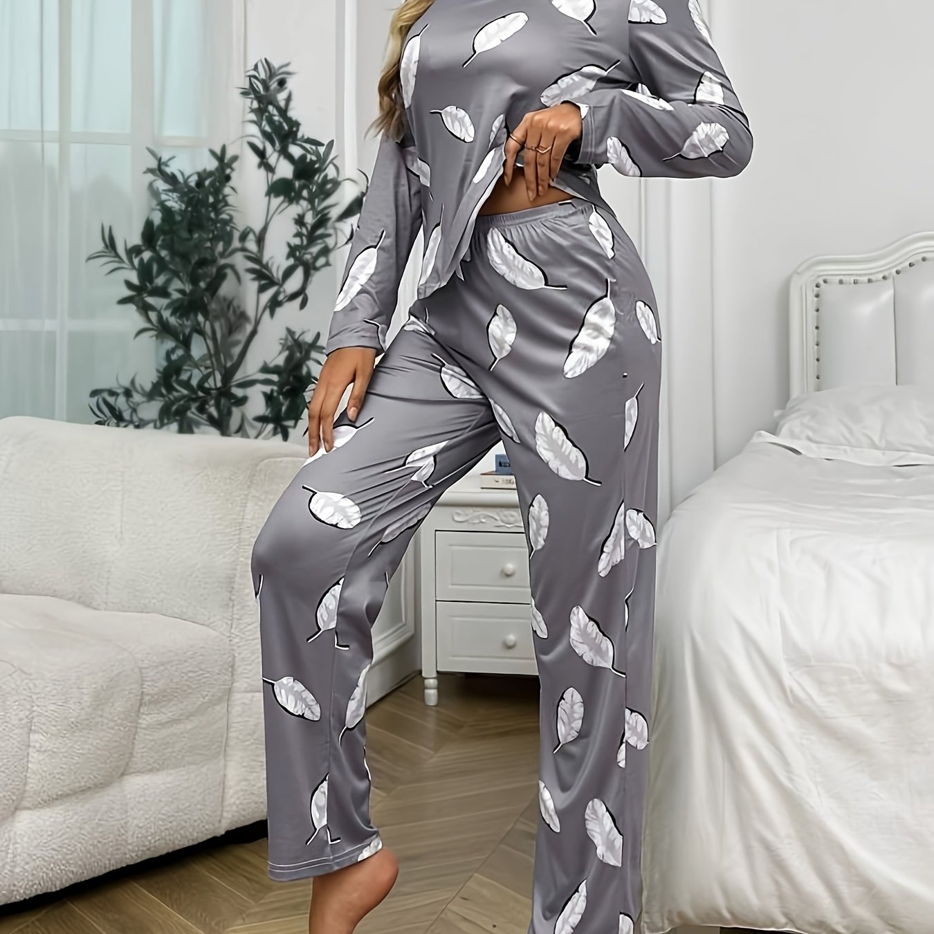 E-shop Herbst- und Winter-Doppel-Set, lange, runde Schlüsselknopf-Print-Heimkleidung, Pyjama-Set