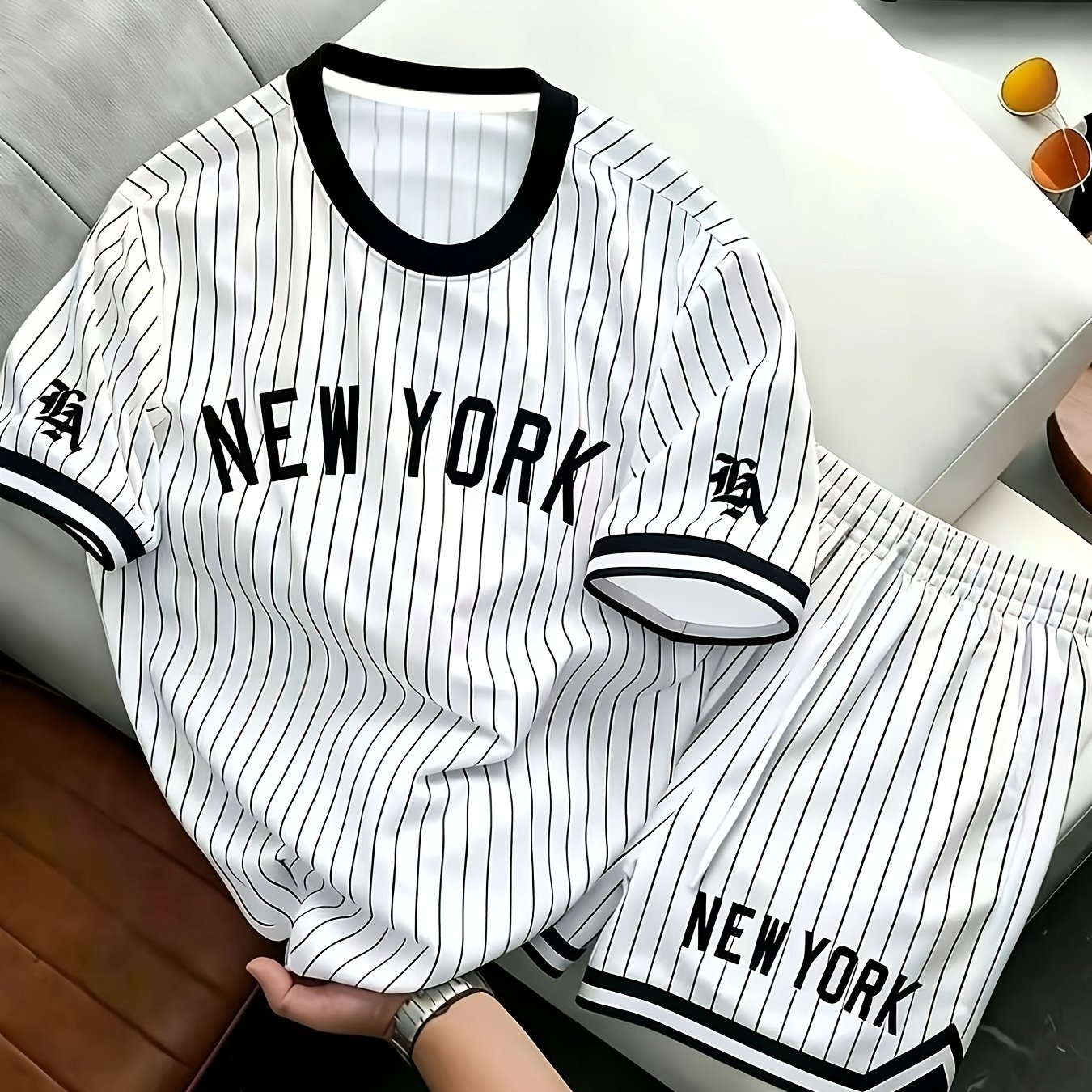 TEMU Men's 2pcs Set: 3d Short Sleeve T-shirt And Shorts Outfit, And White Casual T-shirt And Shorts Set