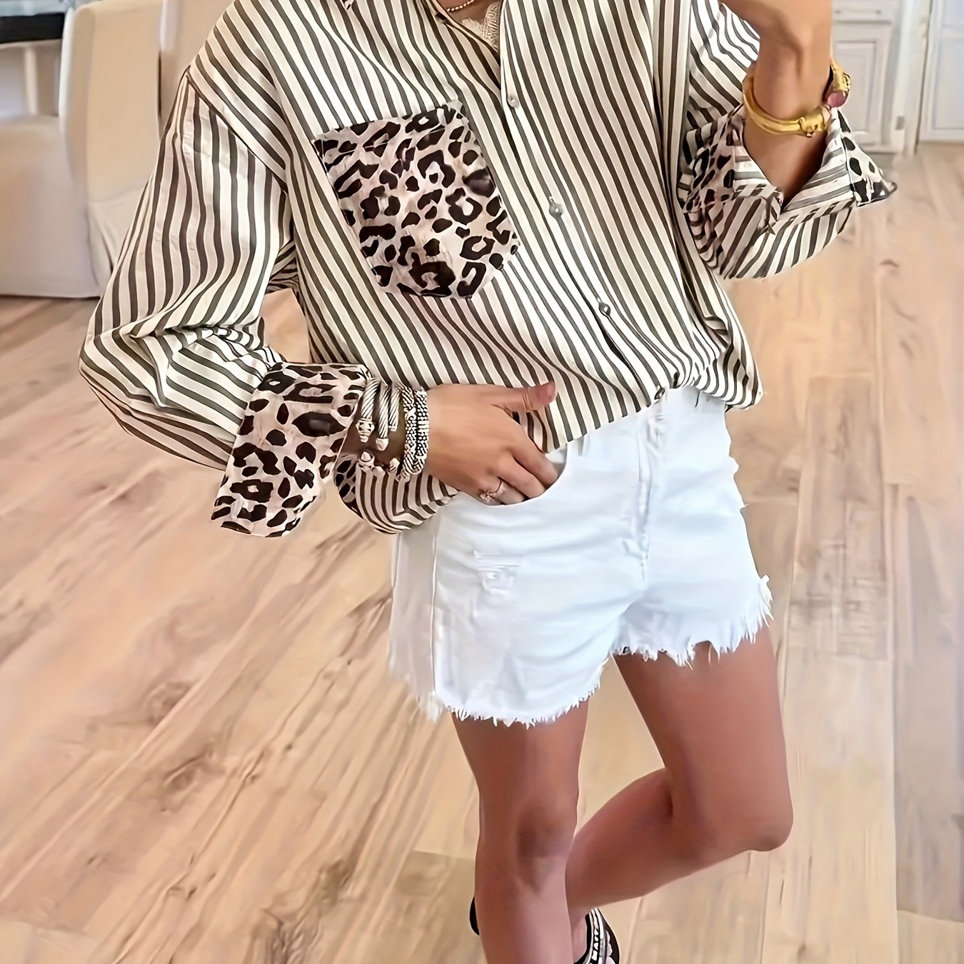 E-shop Elegantes Damenhemd mit Leopardenmuster und , lässiges Langarmhemd mit Stehkragen, leichter Stoff, Frühlings- und Herbstmode, Damenoberteil