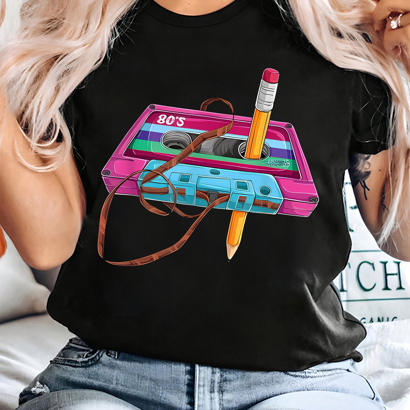 TEMU Plus Size - Plus Size - T-shirt Featuring An 80s Cassette Design, Short-sleeved, Plus Size, Stylish Round Neck Casual Top, In Sizes Up To 5xl,