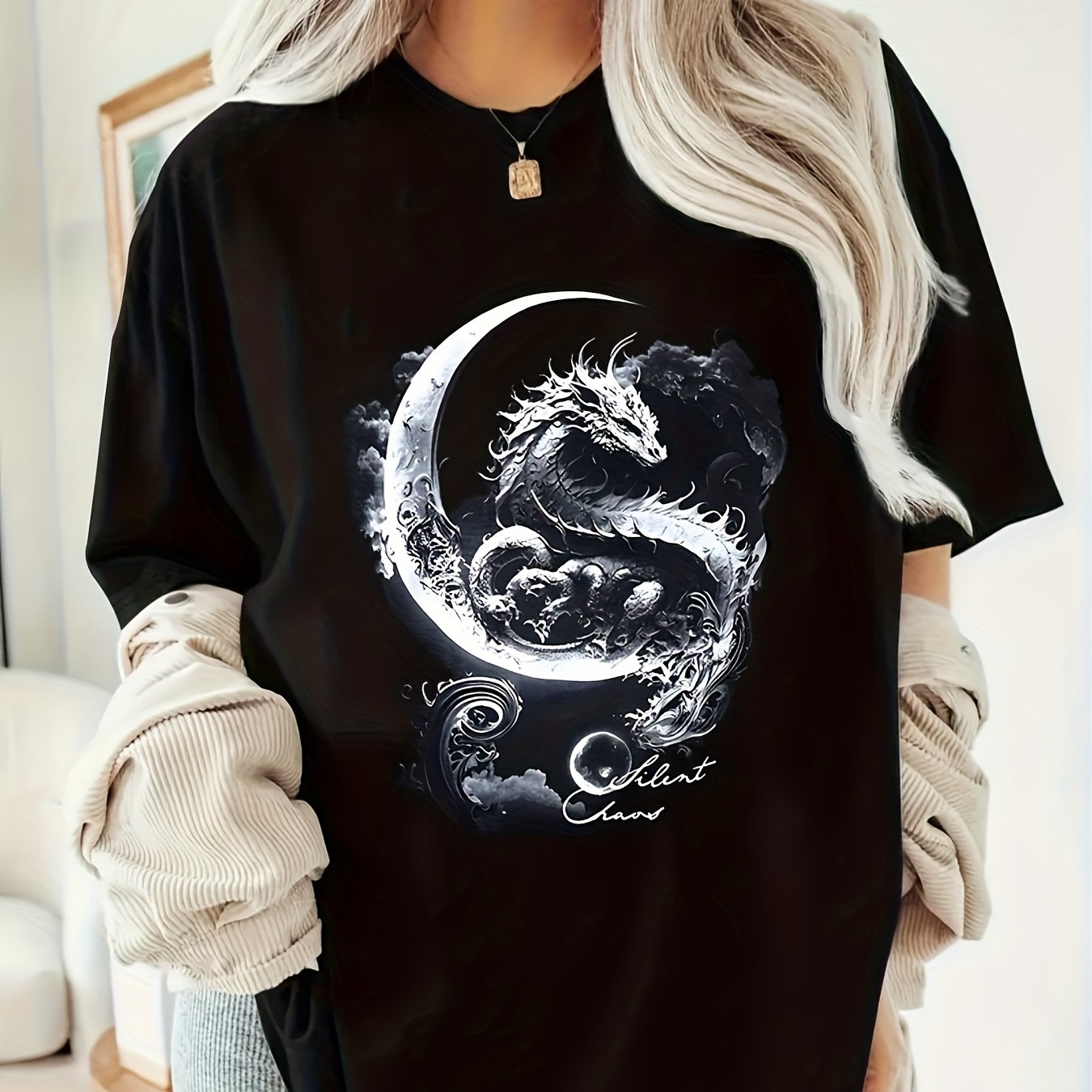 Silent Claws Text Dragon Pattern Print Women's Round Neck Short Sleeve -friendly T-shirt, Spring/summer Casual Printed Short Sleeve Top, Ideal Gift Targeted Style Zd012853