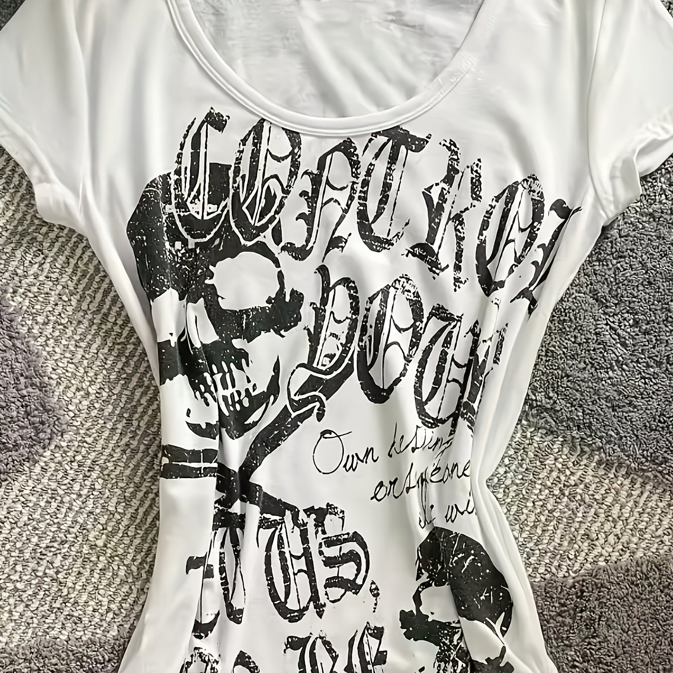Image of Y2k Round Neck Anime Letter Print Short Sleeve T-shirt