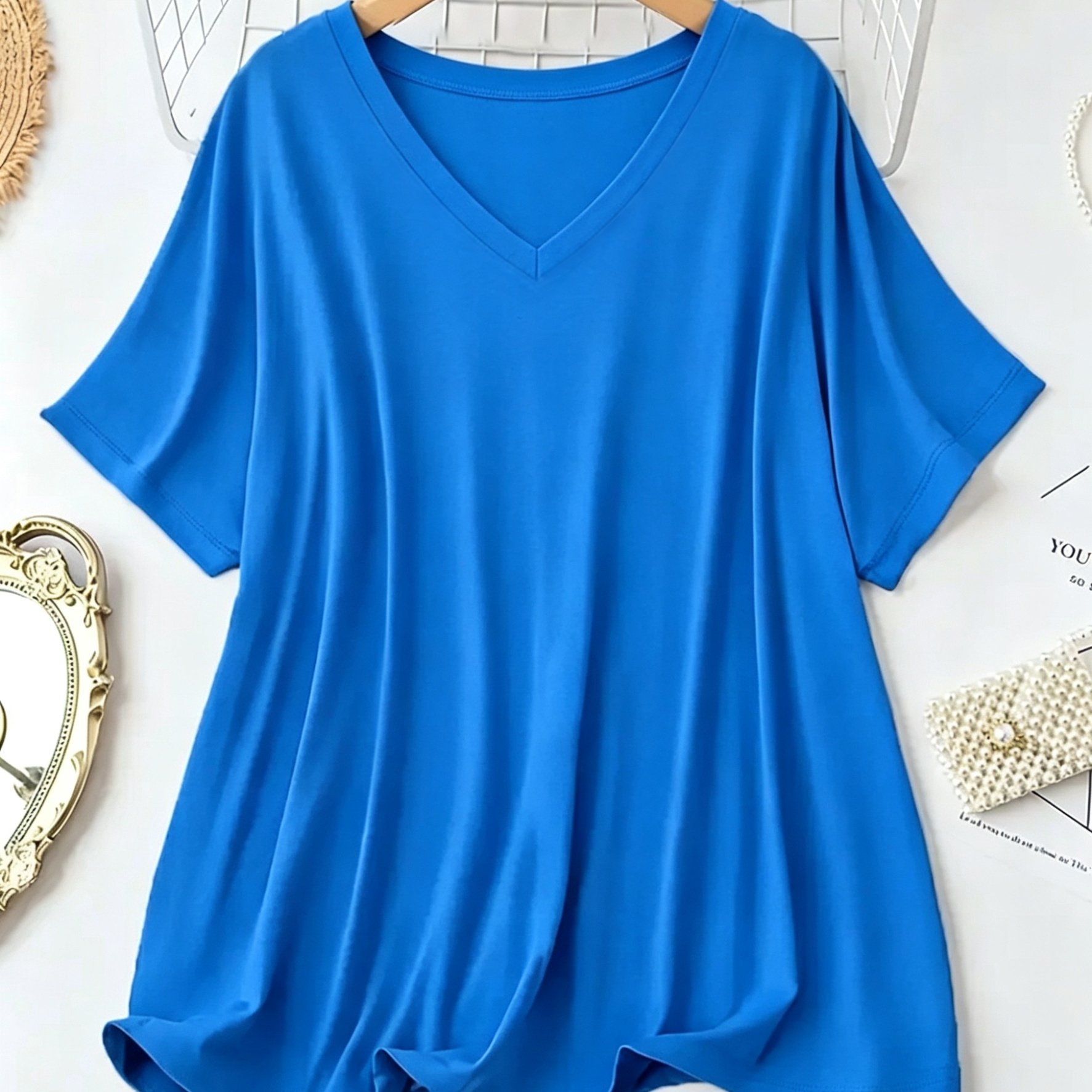 TEMU Fashion Casual Design V-neck Short-sleeve T-shirt, Loose And Elegant Batwing Sleeves, Suitable For Wear Women's Clothing