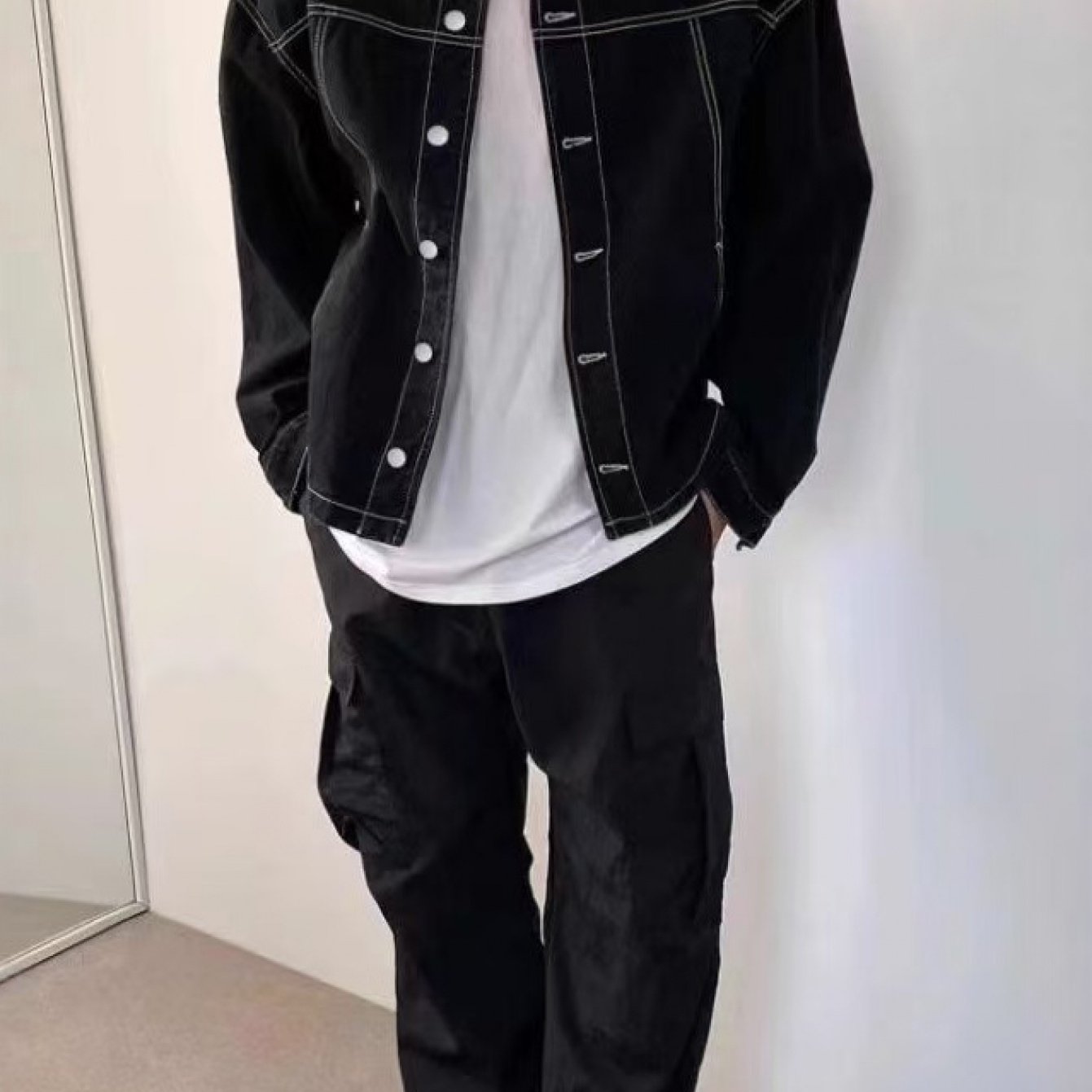 [hme]men' Versatile Denim Jacket Solid Color For A Neat Look, Lapel Collar, Button-front Closure. Non-stretch Denim Fabric, Machine-washable& Shape-retaining, A Must-have For Daily Casual Wear