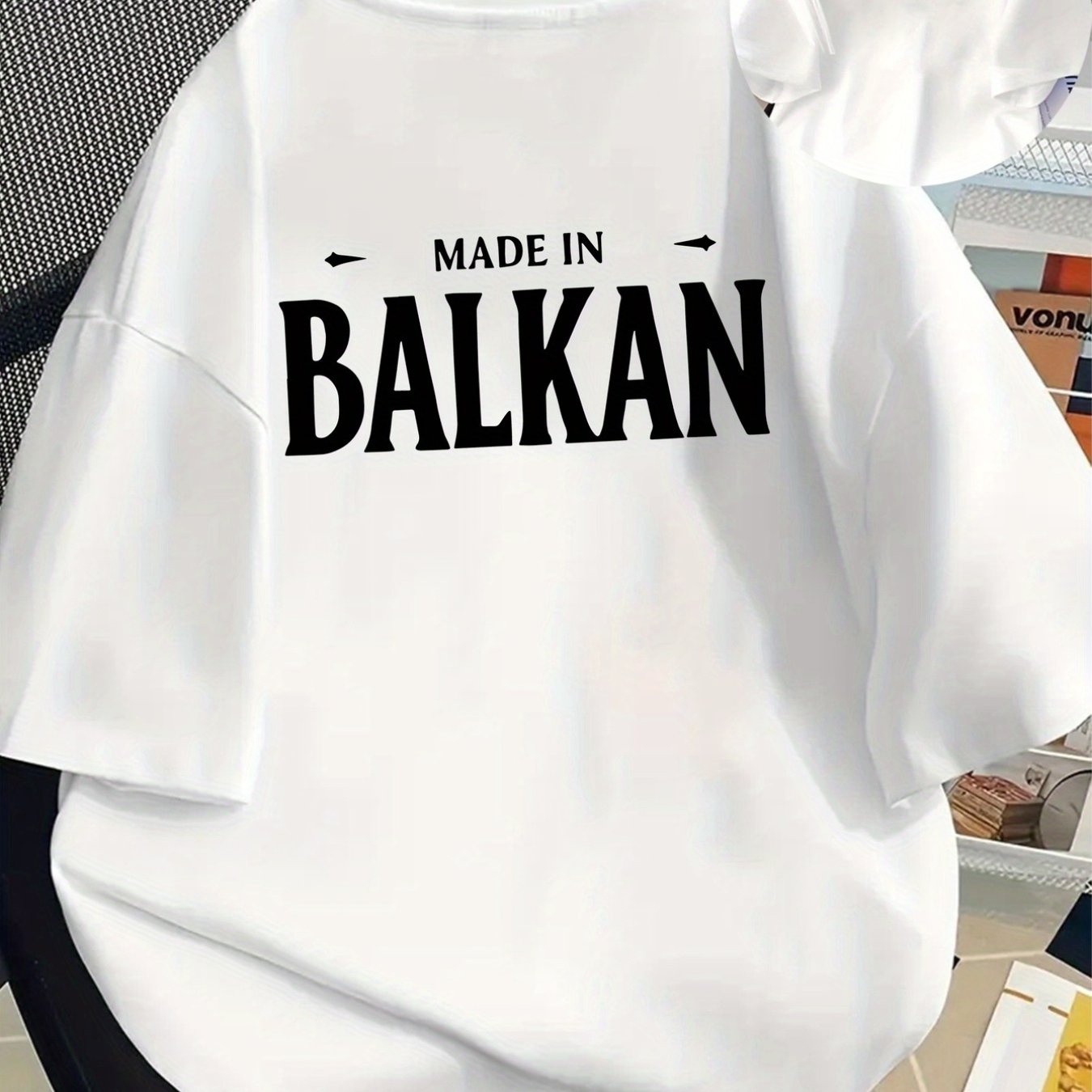 E-shop Herren-Mode-Trend-T-Shirt mit doppelseitigem Druckmuster aus dem , geeignet für Zuhause, tägliche Freizeitkleidung Sport. Ein neues beliebtes