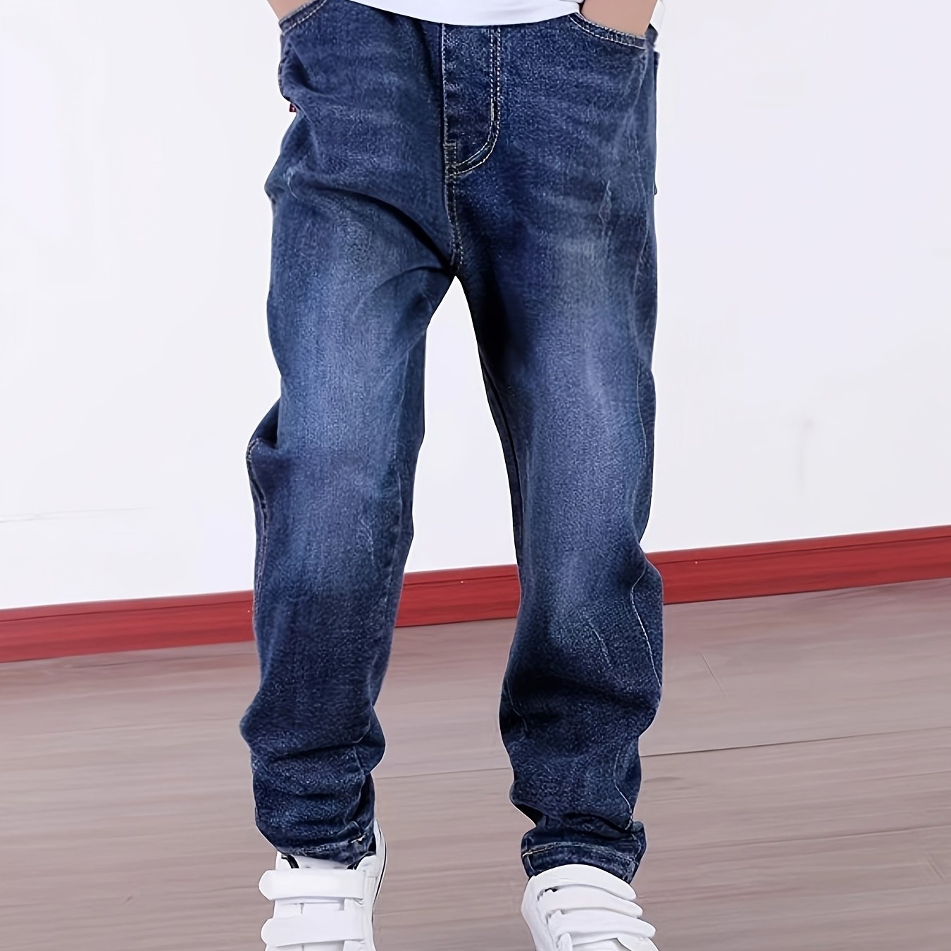 Boys' Simple And Stylish Jeans