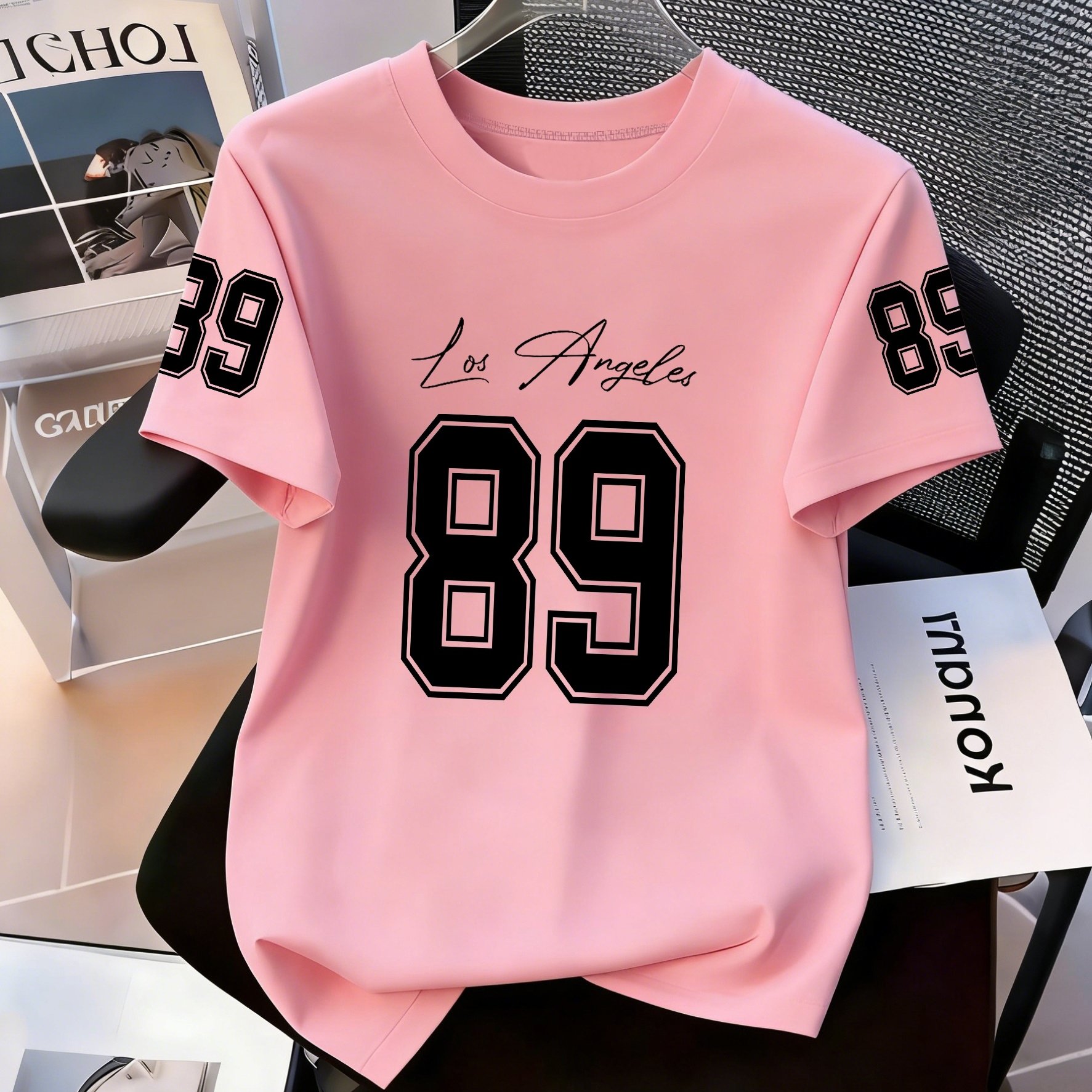 Image of Women's 2026 New Summer Slim-fit Round Neck Short-sleeve T-shirt With Digital Pattern Print