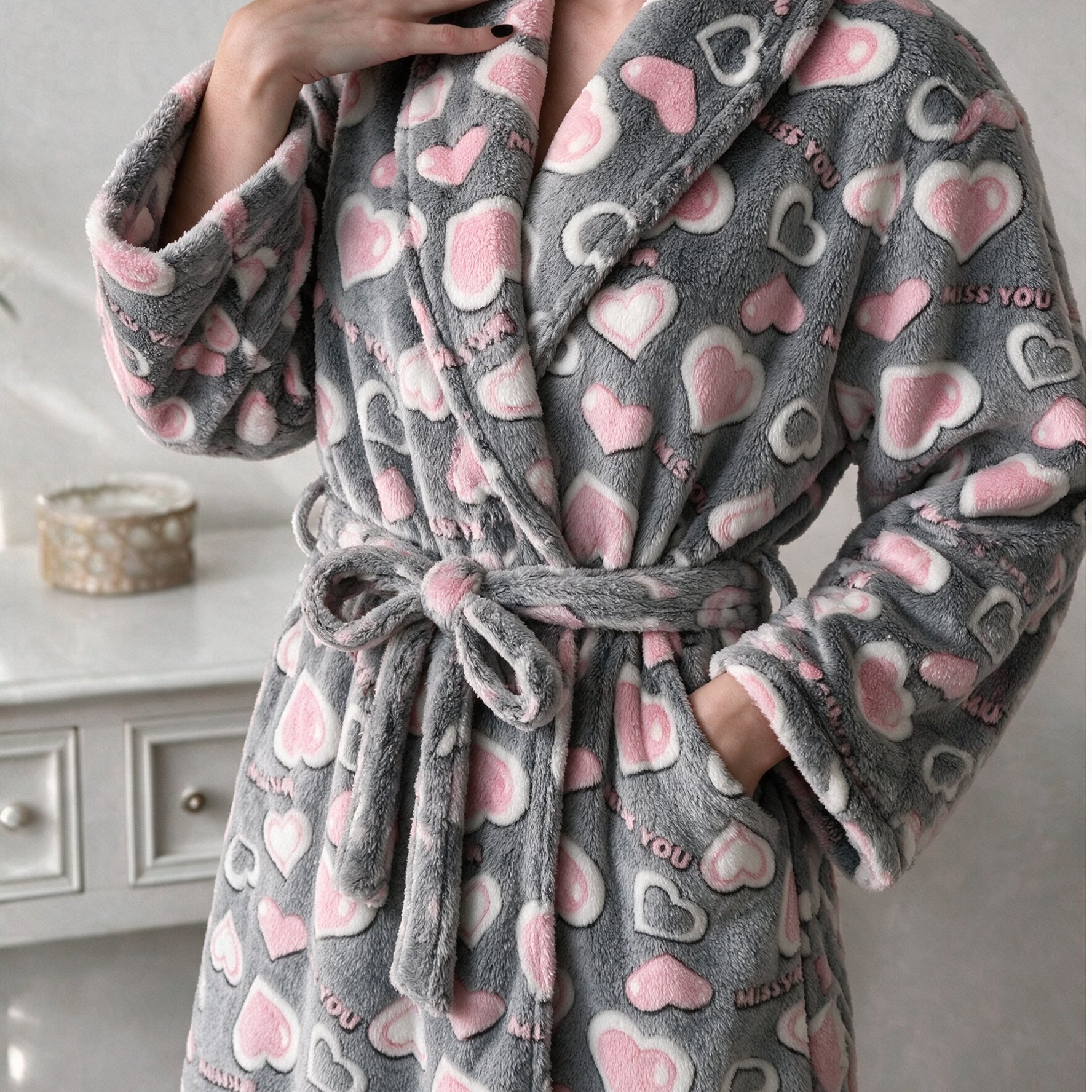 TEMU Robe d'Intérieur pour Automne et Hiver à Imprimé Cœur, Style Ceinture, avec Poches des Côtés, Longue Robe, Robe de d'Hôtel, Peut Être Portée
