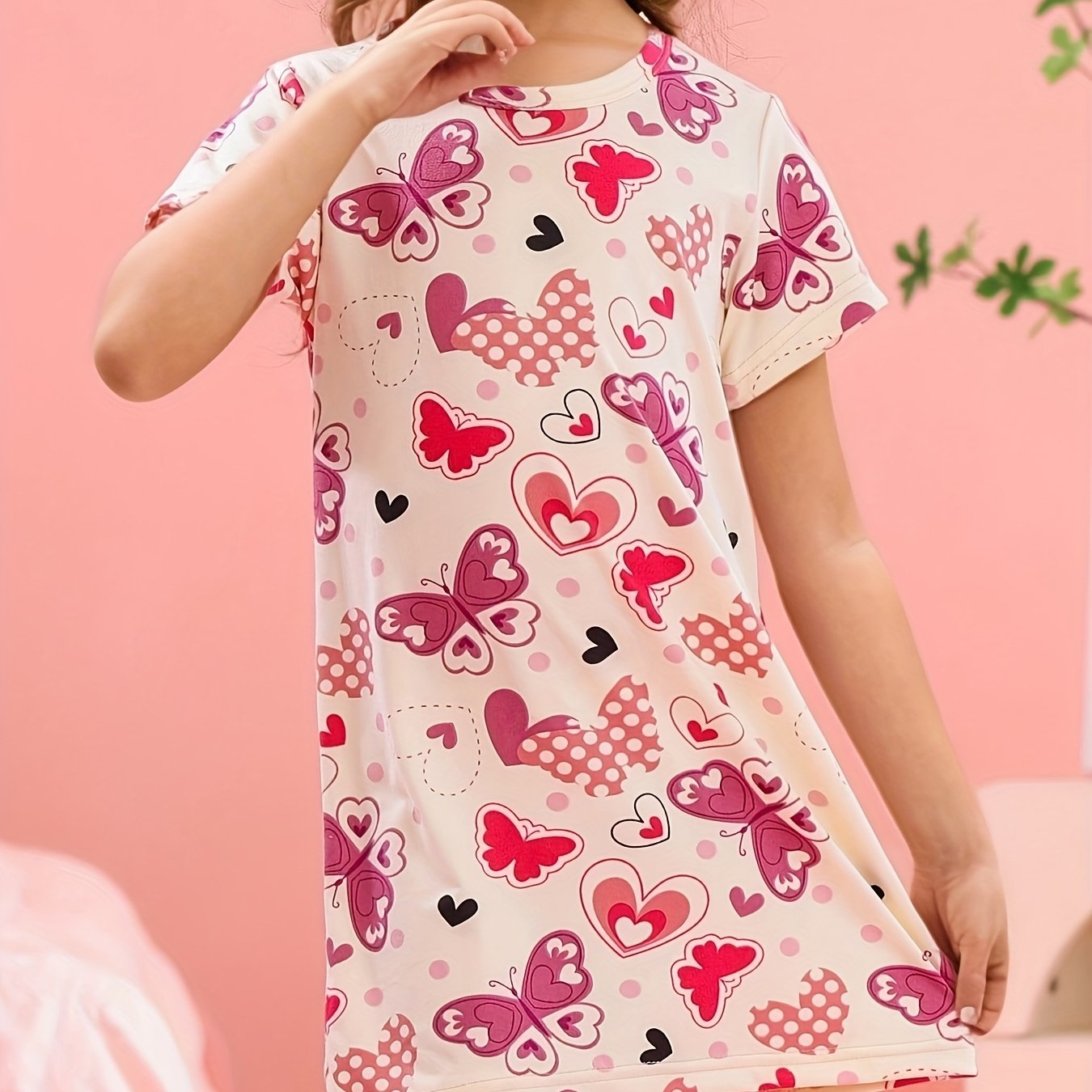 Image of Girls' Stylish Sleep Dress For Spring And Summer, Suitable For Older Children, Featuring Short Sleeves And A . With And Patterns, This Basic Knee-length Is Lightweight, Breathable