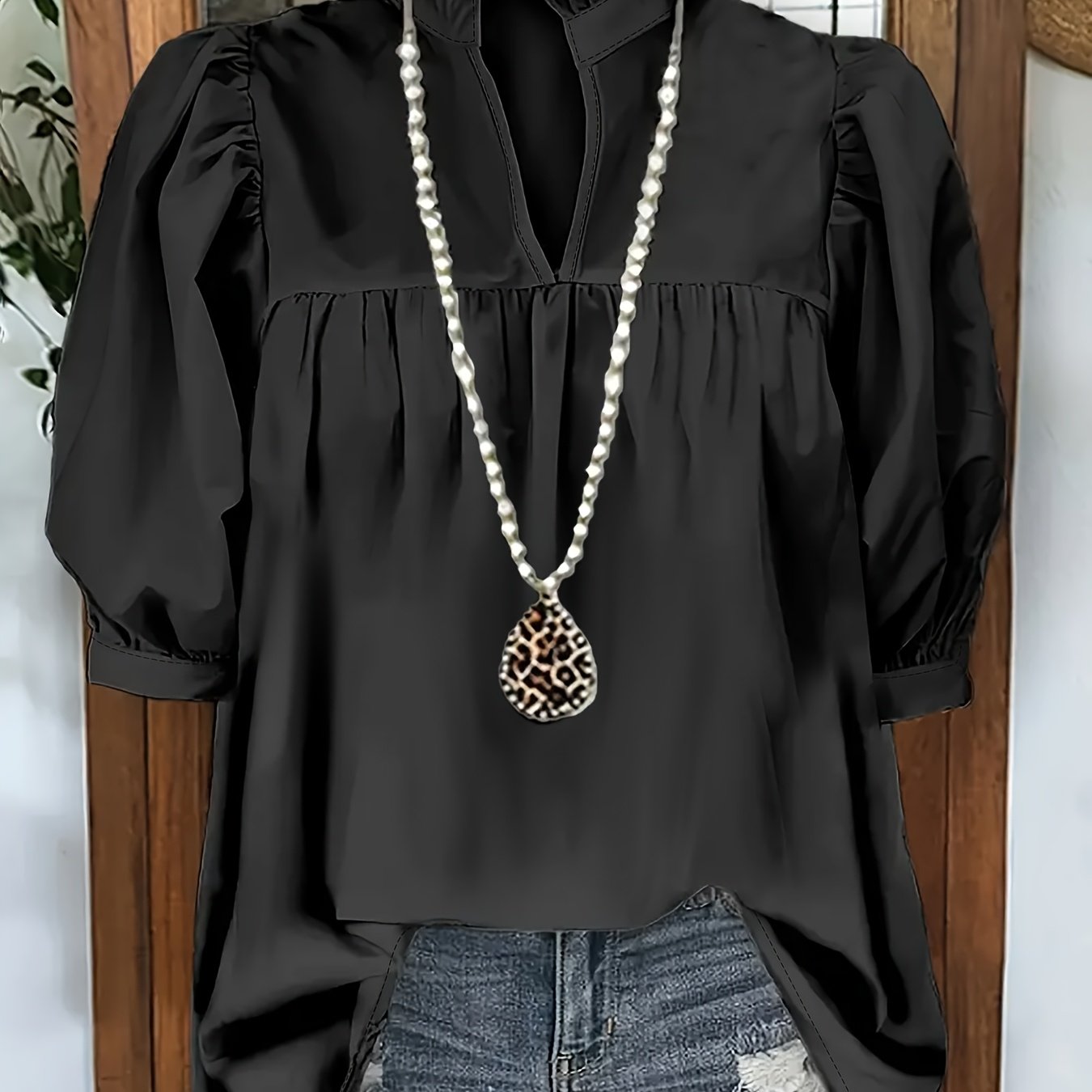 Image of Plus Size, Plus Size Shirt, Women's Fashion Elegant Casual Solid Color Pleated V-neck Button Puff Sleeve Short Sleeve Shirt