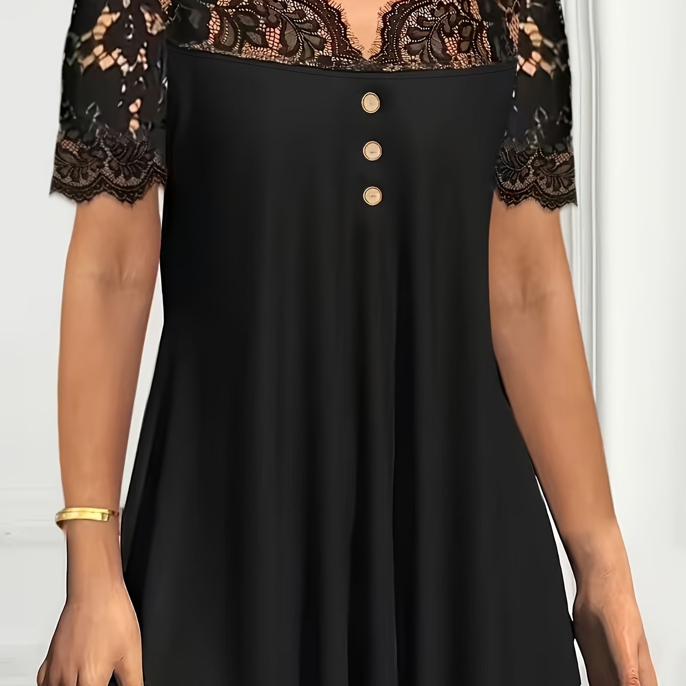 E-shop Damen Elegantes Spitzenbesatz-Oberteil mit Knopfdetail vorne, Kurzarm V-Ausschnitt Spitzen-Einsatz T-Shirt, Uni-Farben Modischer Casual-Stil,