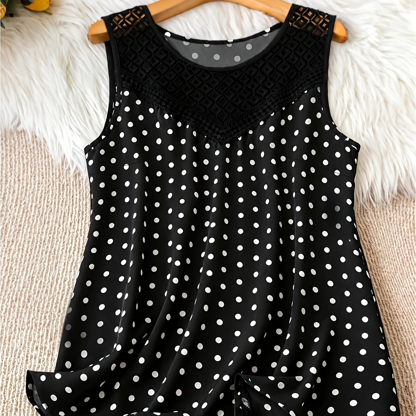 TEMU Plus Size Women's Lace Sleeveless Top, Round Neck Loose Fit, Elegant Versatile Summer Vest
