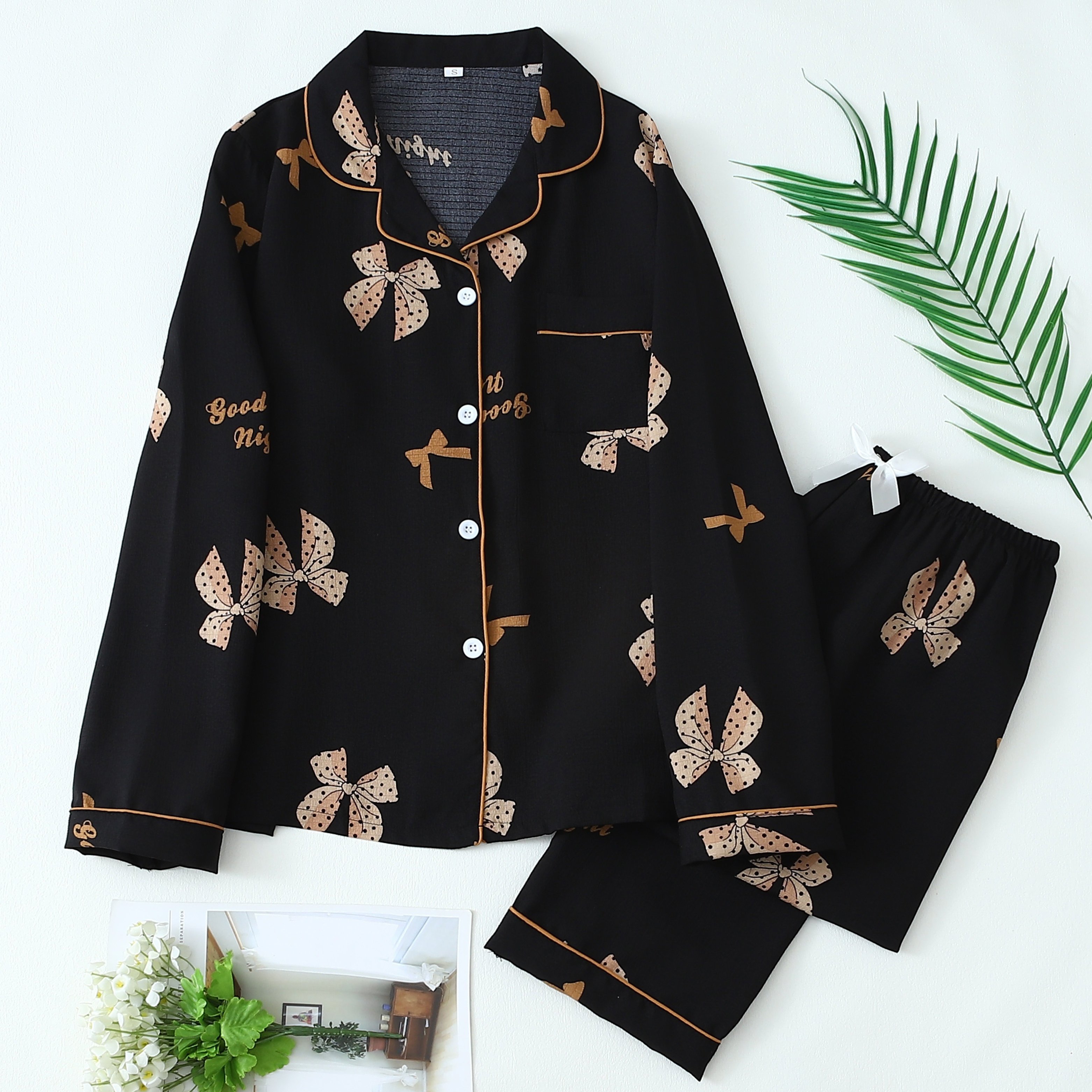 Bow Print Women's Long Sleeve And Pants Pajama Set