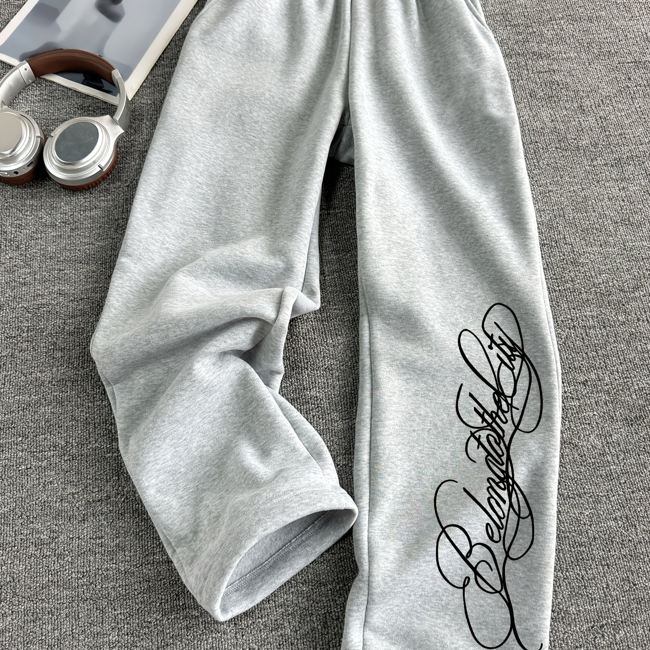 TEMU A Pair Of Fashionable Women's Long Pants Featuring An Elastic Waistband And Wide-leg Jogger Style. Basic Loose-fit Straight-leg Pants Come With