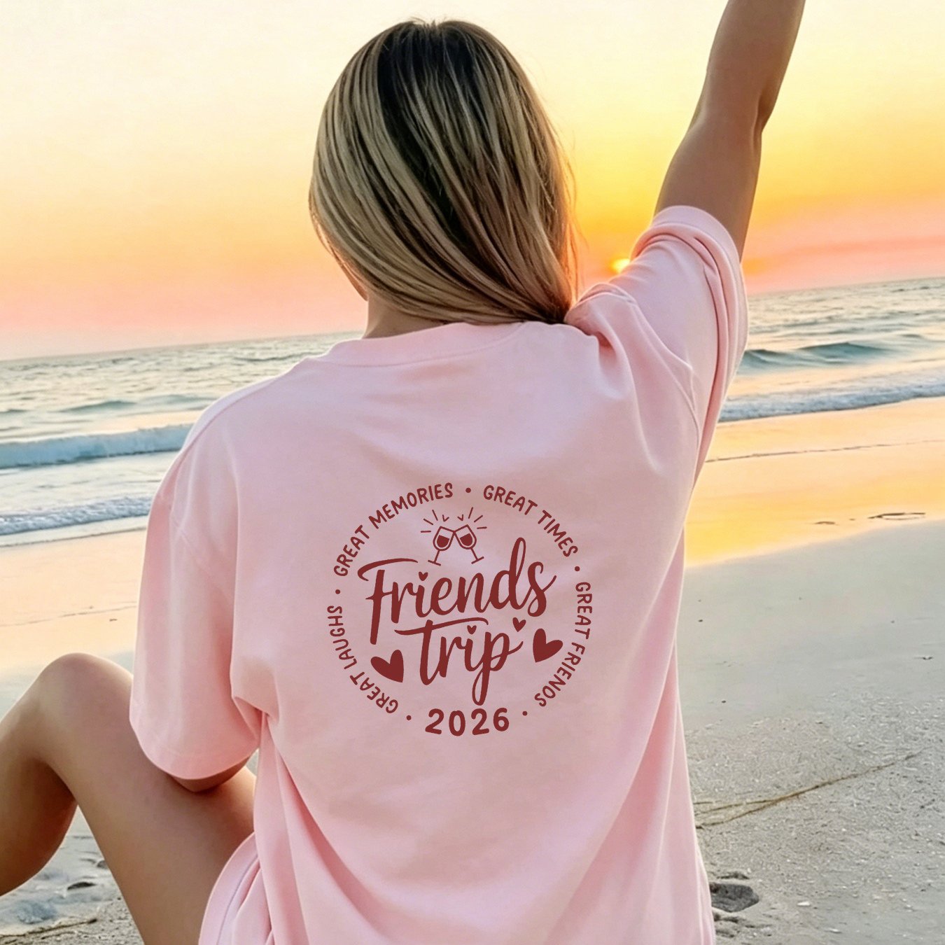 Image of Ladies' Pink Oversized Short-sleeve T-shirt - Casual Beach Style Trip Graphic, Soft Summer-friendly Fabric, Ideal For Group Getaways And Relaxation
