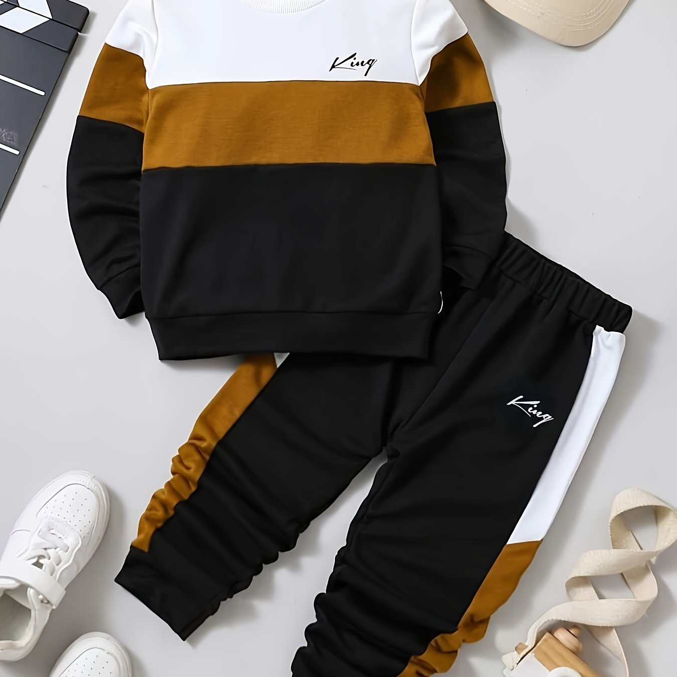 Image of 's 1-8 Years Old Autumn And Winter Three-color Spliced Long Sleeve Sweater And Pants Set, Perfect For Outdoor