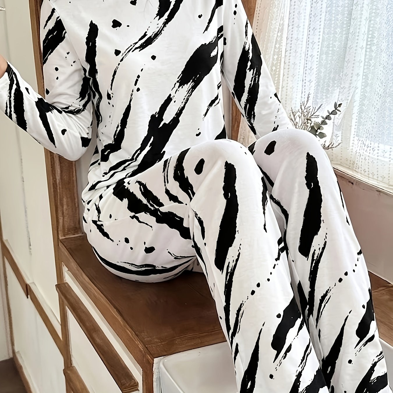 TEMU New 2pcs Home Set, Ink Splatter Pattern Round Neck Long Sleeve Top And Pants Casual Comfortable Pajama Set
