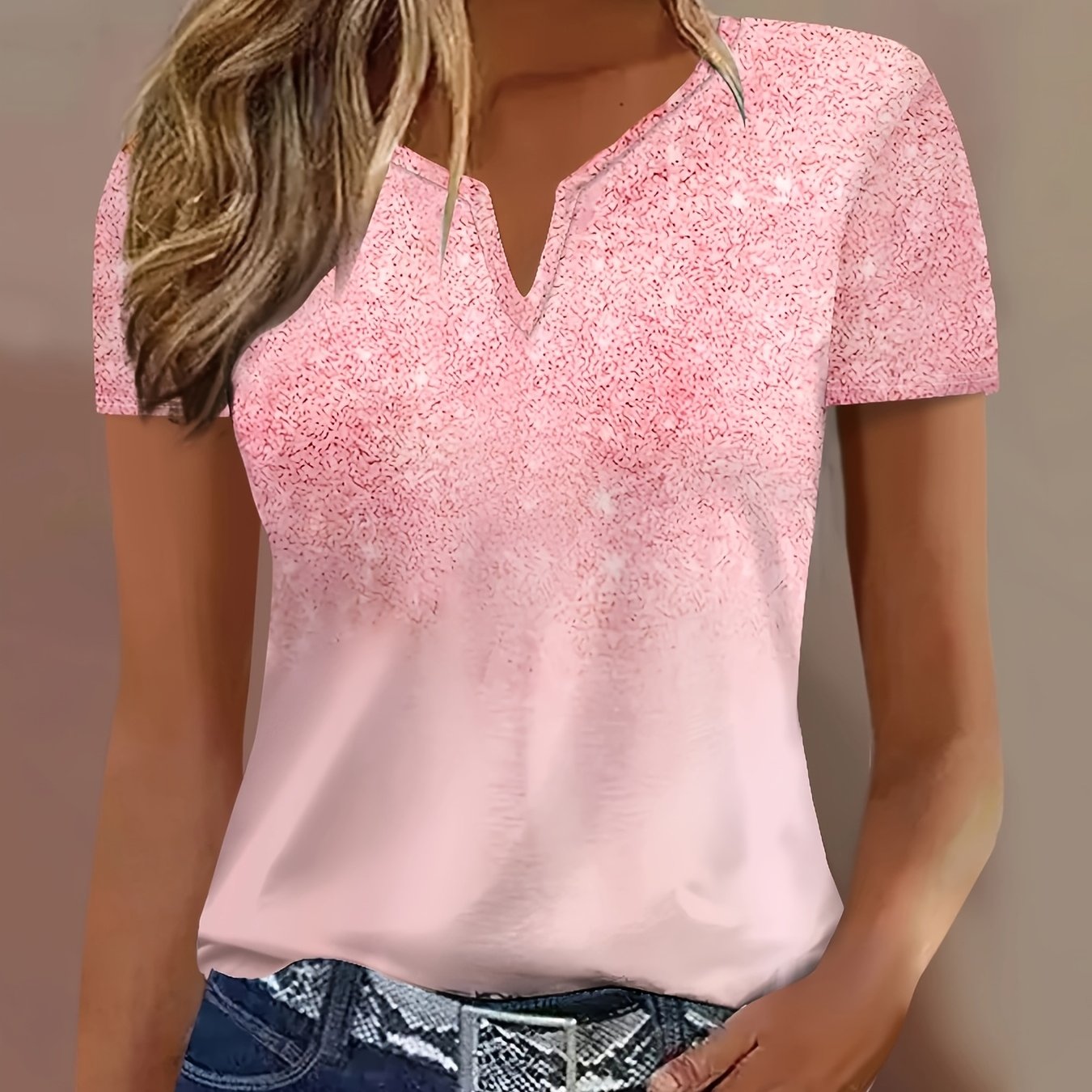 V-neck T-shirt With Short Sleeves
