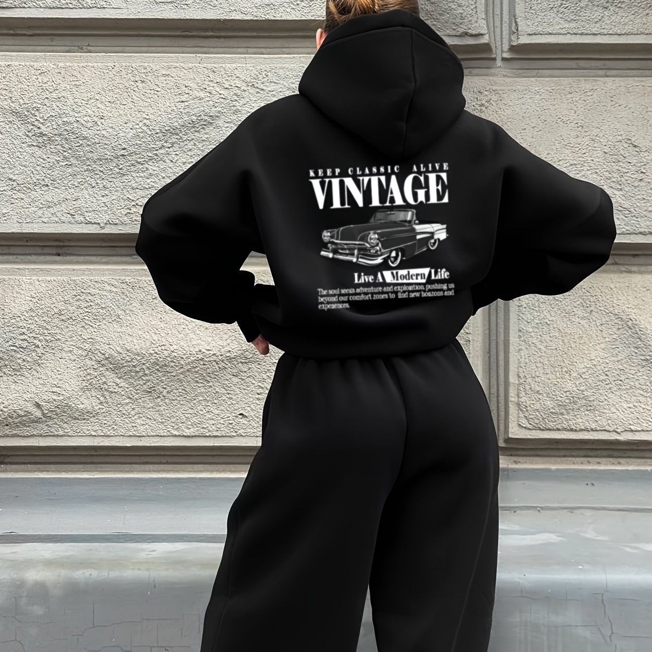 TEMU Vintage-style European And American Women's Fashion 2pcs Set Featuring Vintage Car Print. Comfortable And Trendy, Suitable For Daily Or