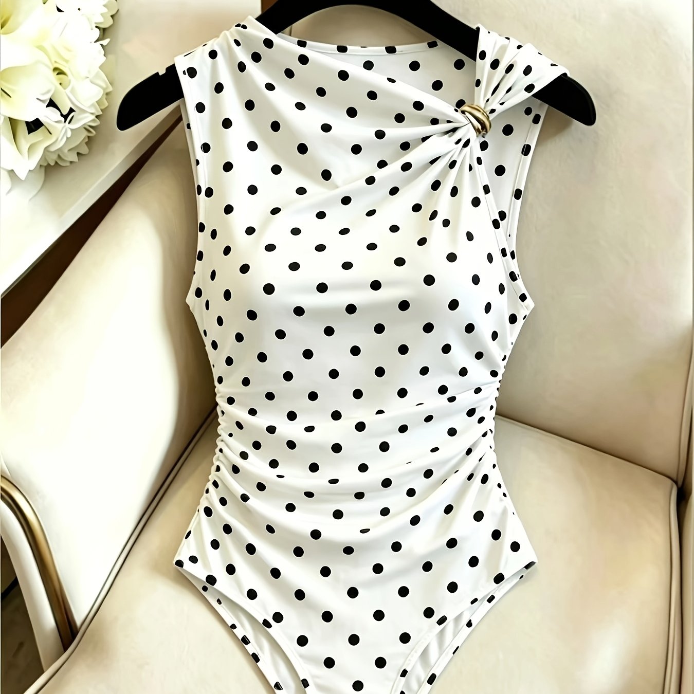 TEMU Body de style simple et décontracté : T-shirt body à , manches, à épaules dénudées, avec détail torsadé et coupe ajustée, adapté aux tenues