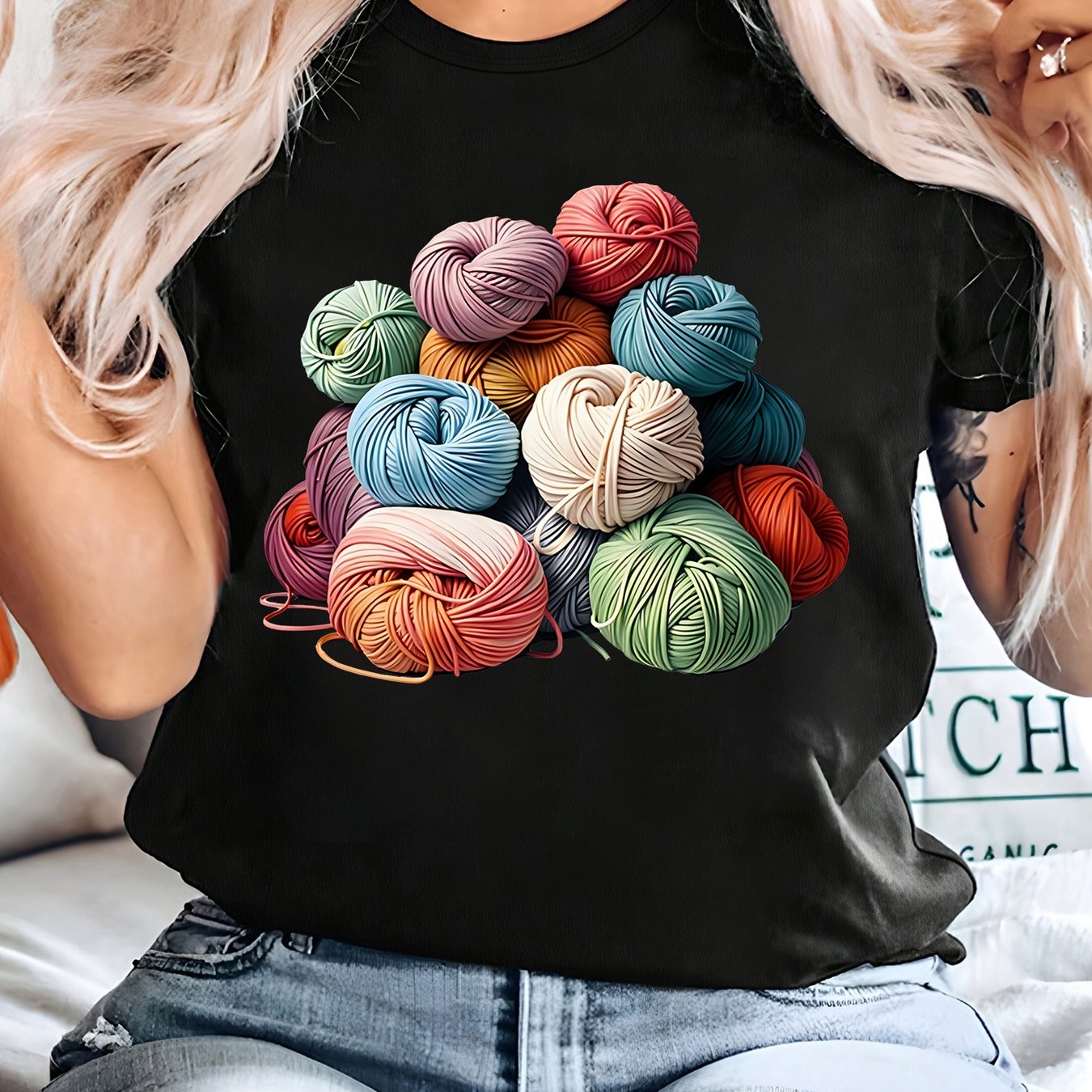 TEMU Plus Size - Plus Size - Colorful Yarn Pile, Yarn Enthusiasts, Warm Print Plus Size Print Pattern T-shirt, Soft Round Neck, Machine Washable,