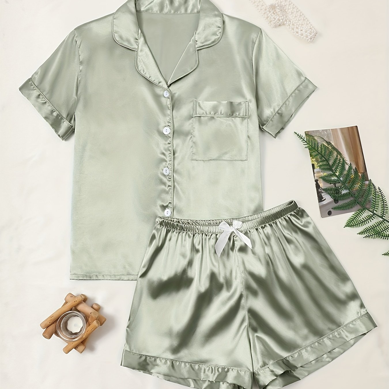 E-shop Einfarbiger Satin-Pyjama-Set, Kurzarm-Button-Up-Cardigan-Top Und Shorts, Damen-Loungewear-Outfit