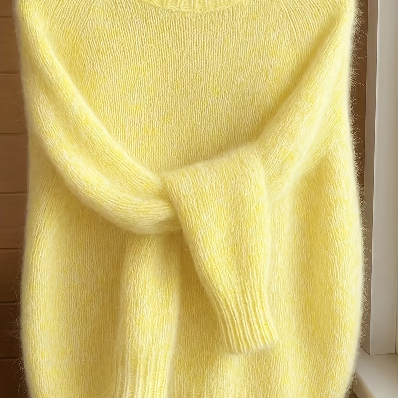 Round-neck Sweater, Soft And Cozy, Elegant Design, Perfect For Spring And Autumn Commuting And