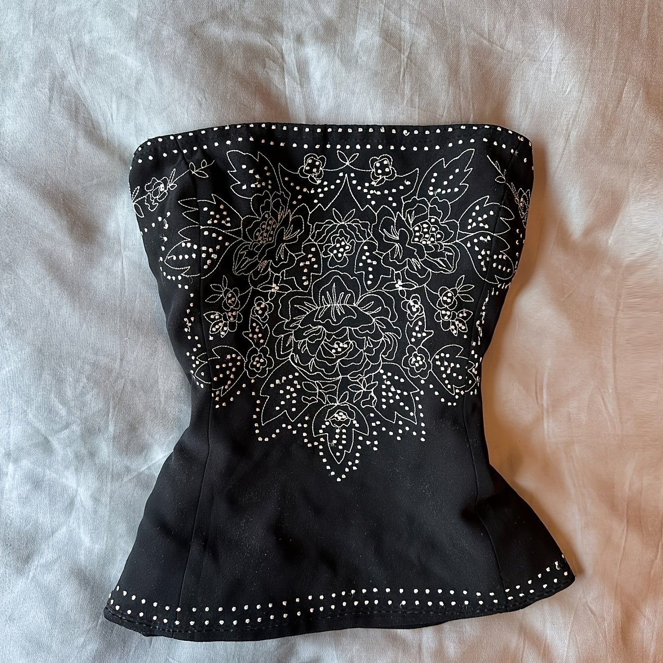 TEMU Women's Strapless Top With Button Embellishments And Patterned Print. Zcdx