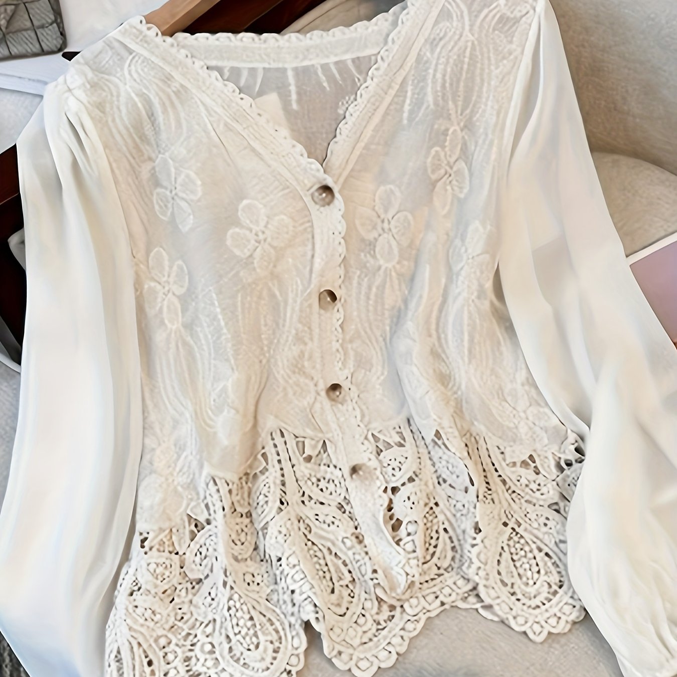 TEMU Women's Summer Lace Embroidered T-shirt, Soft And Refreshing For Vacation, Versatile