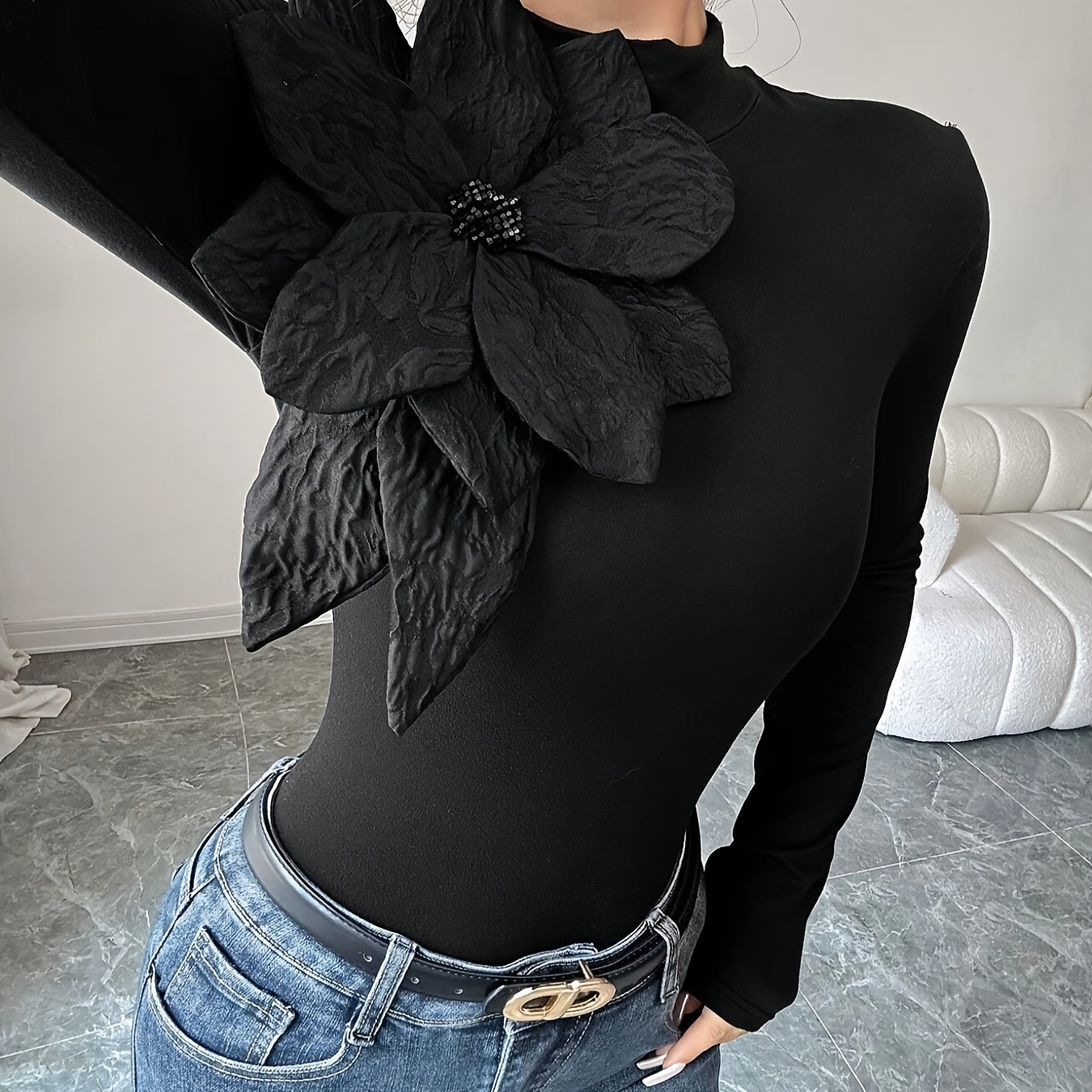 TEMU Women's Elegant Floral Embellished Long Sleeve T-shirt