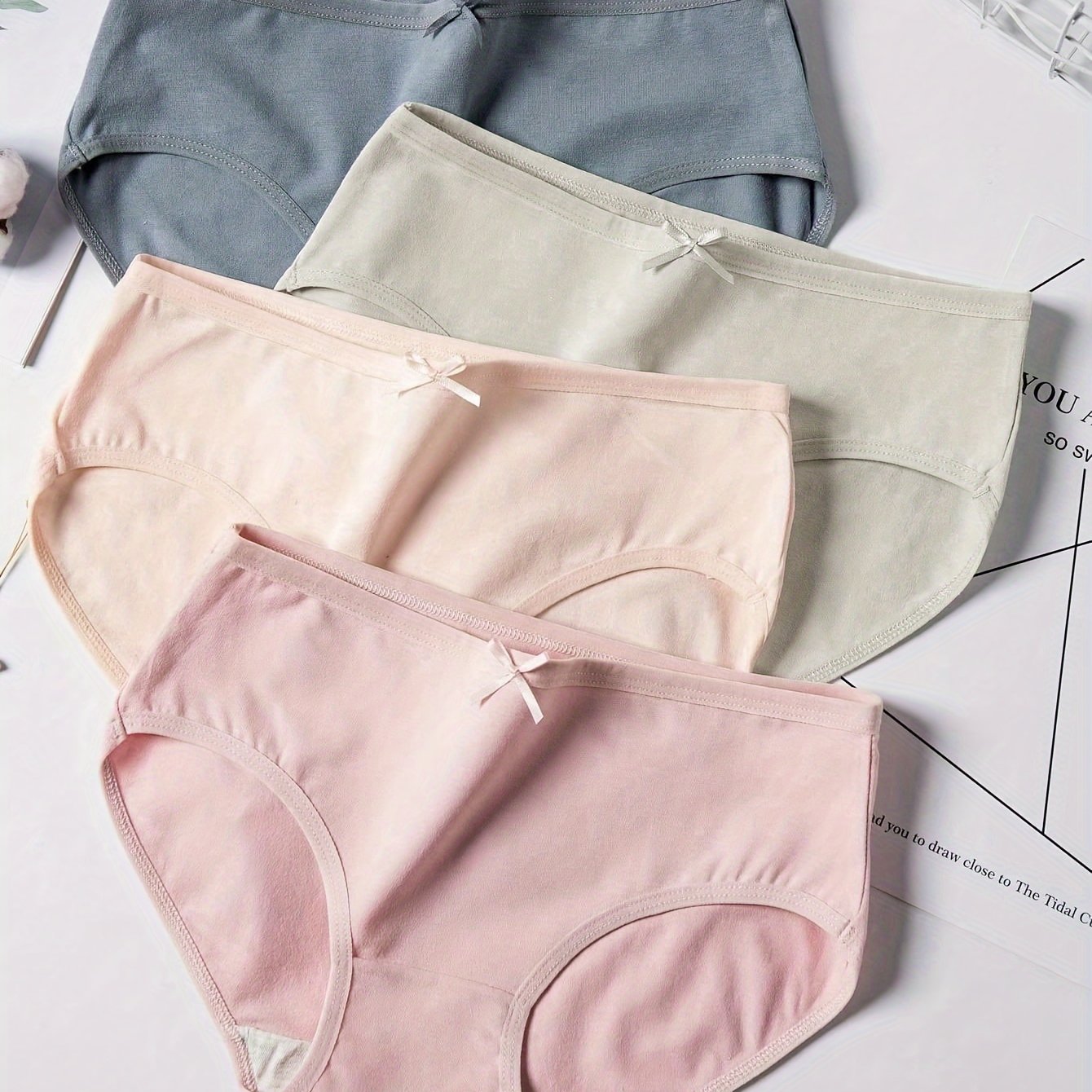 4-pack Low-rise Sexy Bow Women's Panties, Breathable Solid Color Briefs, Soft And Comfortable Underwear